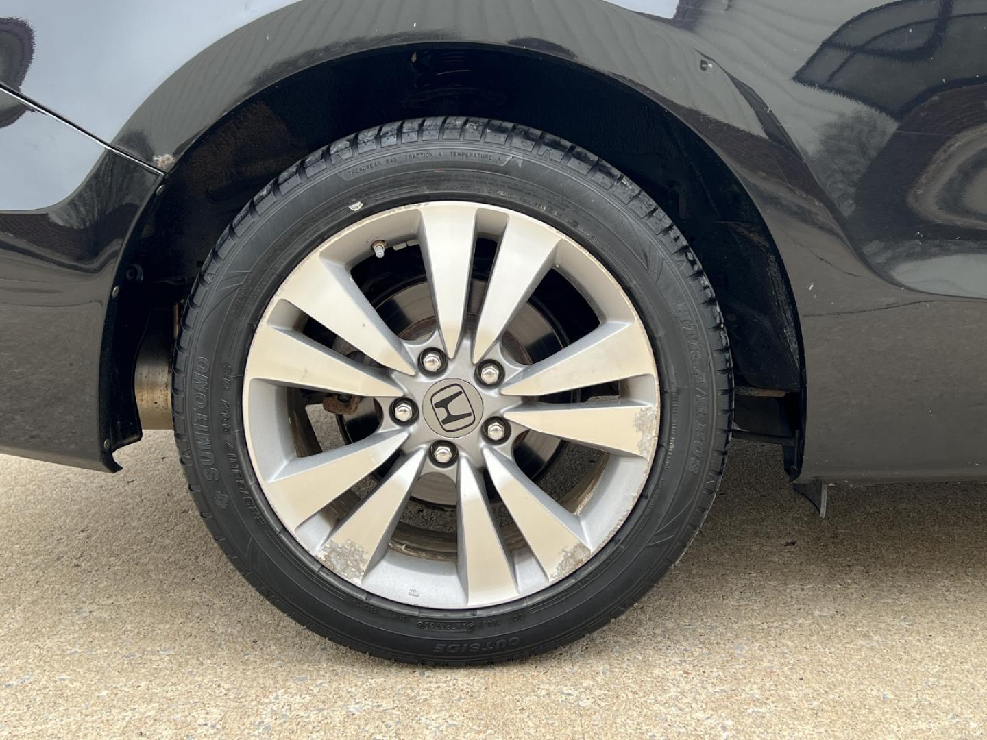 2012 BLACK /Black Leather HONDA ACCORD EXL (1HGCS1B88CA) with an 2.4L 4 Cyl. engine, Automatic transmission, located at 2990 Old Orchard Rd., Jackson, MO, 63755, 37.354214, -89.612106 - 2012 Honda Accord EX-L 121xxx miles Front Wheel Drive 2.4L 4 Cyl. Automatic Leather Power Driver Seat Heated Seats Sunroof Cruise Power Windows/Locks/Mirrors We have financing available and we accept trades! Fill out a credit application on our website or come by today! If you have any q - Photo#33