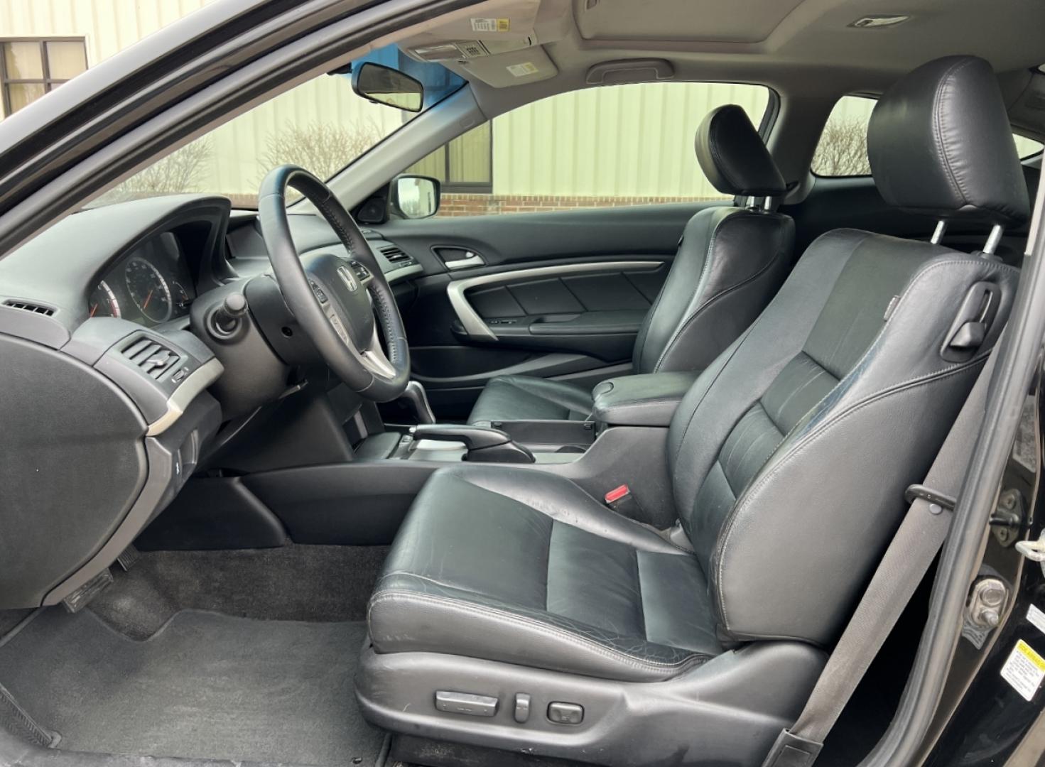 2012 BLACK /Black Leather HONDA ACCORD EXL (1HGCS1B88CA) with an 2.4L 4 Cyl. engine, Automatic transmission, located at 2990 Old Orchard Rd., Jackson, MO, 63755, 37.354214, -89.612106 - 2012 Honda Accord EX-L 121xxx miles Front Wheel Drive 2.4L 4 Cyl. Automatic Leather Power Driver Seat Heated Seats Sunroof Cruise Power Windows/Locks/Mirrors We have financing available and we accept trades! Fill out a credit application on our website or come by today! If you have any q - Photo#13