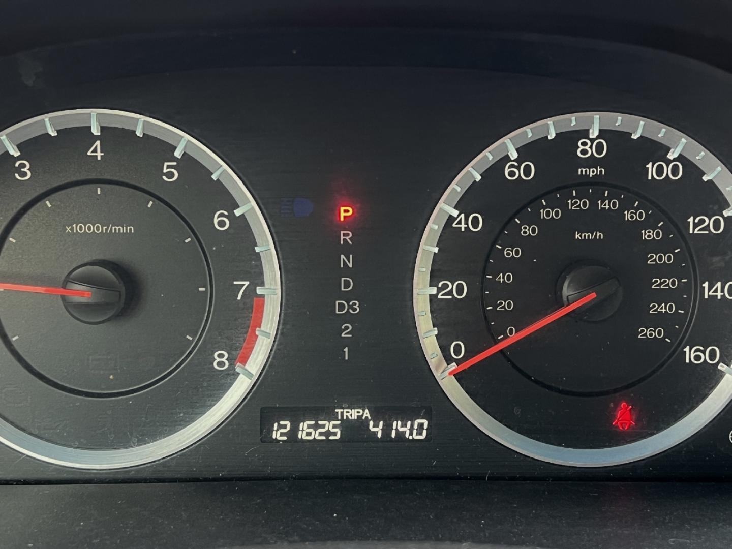 2012 BLACK /Black Leather HONDA ACCORD EXL (1HGCS1B88CA) with an 2.4L 4 Cyl. engine, Automatic transmission, located at 2990 Old Orchard Rd., Jackson, MO, 63755, 37.354214, -89.612106 - 2012 Honda Accord EX-L 121xxx miles Front Wheel Drive 2.4L 4 Cyl. Automatic Leather Power Driver Seat Heated Seats Sunroof Cruise Power Windows/Locks/Mirrors We have financing available and we accept trades! Fill out a credit application on our website or come by today! If you have any q - Photo#19
