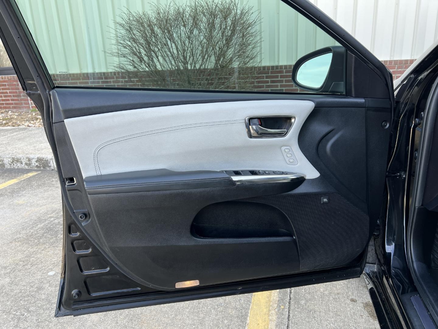2017 BLACK /Gray Leather TOYOTA AVALON XLE (4T1BK1EB6HU) with an 3.5L V6 engine, Automatic transmission, located at 2990 Old Orchard Rd., Jackson, MO, 63755, 37.354214, -89.612106 - 2017 Toyota Avalon XLE 1-Owner 127xxx miles Front Wheel Drive 3.5L V6 Automatic Leather Navigation Power/Heated/Cooled Seats Heated Rear Seats Backup Camera Sunroof Bluetooth Cruise Power Windows/Locks/Mirrors We have financing available and we accept trades! Fill out a credit applica - Photo#15