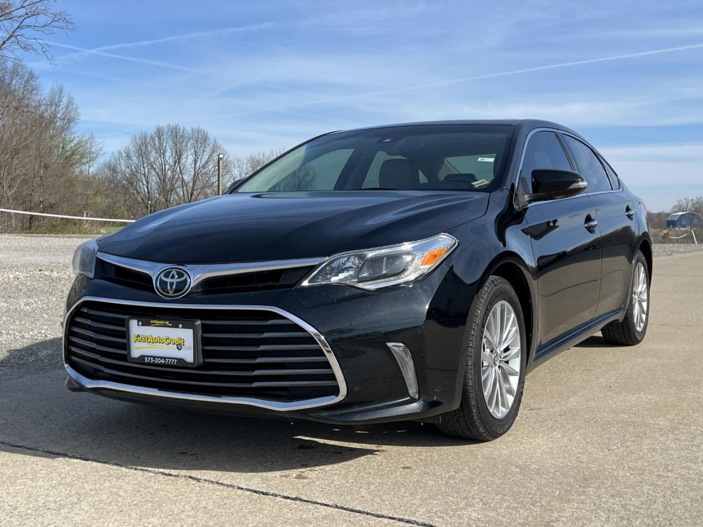 2017 BLACK /Gray Leather TOYOTA AVALON XLE (4T1BK1EB6HU) with an 3.5L V6 engine, Automatic transmission, located at 2990 Old Orchard Rd., Jackson, MO, 63755, 37.354214, -89.612106 - 2017 Toyota Avalon XLE 1-Owner 127xxx miles Front Wheel Drive 3.5L V6 Automatic Leather Navigation Power/Heated/Cooled Seats Heated Rear Seats Backup Camera Sunroof Bluetooth Cruise Power Windows/Locks/Mirrors We have financing available and we accept trades! Fill out a credit applica - Photo#8