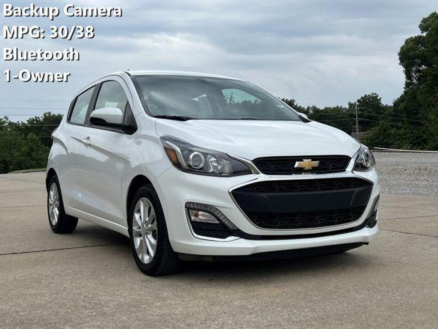 2021 WHITE /Black Cloth CHEVROLET SPARK 1LT (KL8CD6SA8MC) with an 1.4L 4 Cyl. engine, Continuously Variable transmission, located at 2990 Old Orchard Rd., Jackson, MO, 63755, 37.354214, -89.612106 - 2021 Chevrolet Spark LT 1-Owner 70xxx miles Front Wheel Drive 1.4L 4 Cyl. Automatic Backup Camera Bluetooth Cruise Power Windows/Locks/Mirrors We have financing available and we accept trades! Fill out a credit application on our website or come by today! If you have any questions, give u - Photo#0