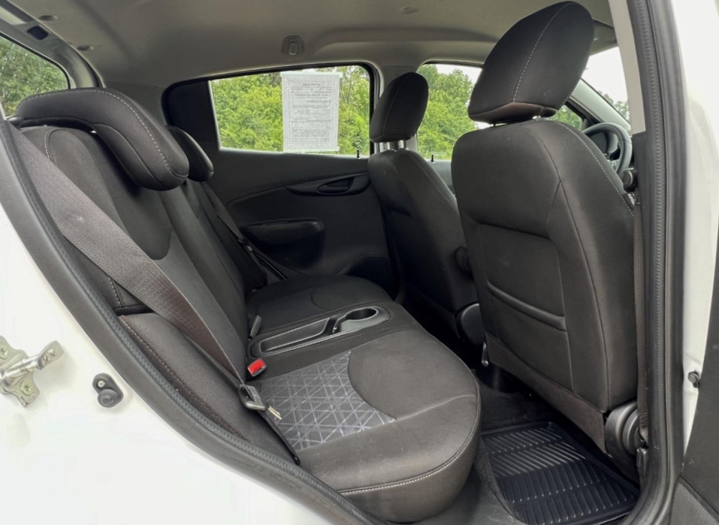 2021 WHITE /Black Cloth CHEVROLET SPARK 1LT (KL8CD6SA8MC) with an 1.4L 4 Cyl. engine, Continuously Variable transmission, located at 506 S. Kingshighway, Cape Girardeau, MO, 63703, (573) 235-5000, 37.294994, -89.556206 - 2021 Chevrolet Spark LT 1-Owner 70xxx miles Front Wheel Drive 1.4L 4 Cyl. Automatic Backup Camera Bluetooth Cruise Power Windows/Locks/Mirrors We have financing available and we accept trades! Fill out a credit application on our website or come by today! If you have any questions, give u - Photo#15