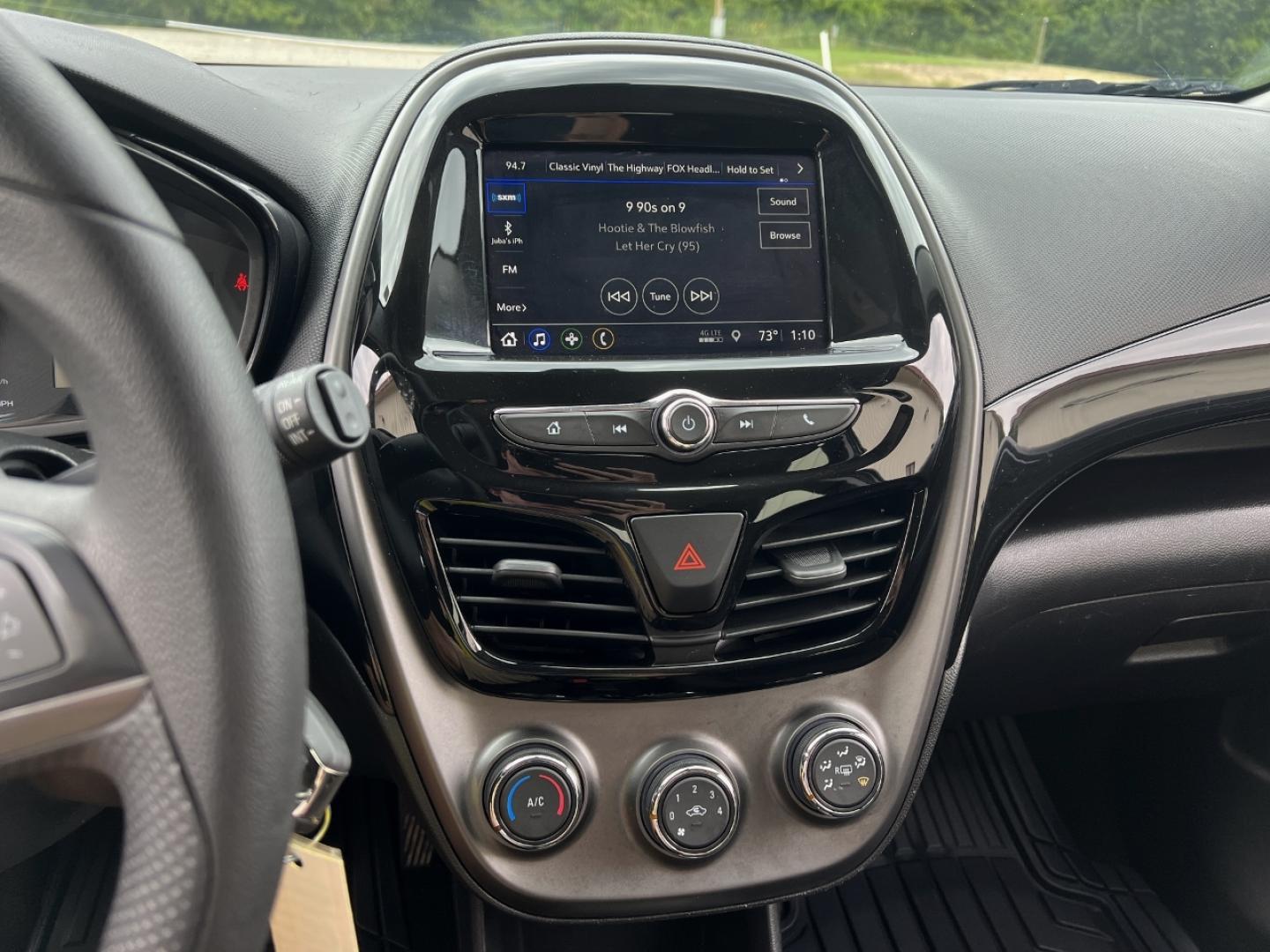 2021 WHITE /Black Cloth CHEVROLET SPARK 1LT (KL8CD6SA8MC) with an 1.4L 4 Cyl. engine, Continuously Variable transmission, located at 506 S. Kingshighway, Cape Girardeau, MO, 63703, (573) 235-5000, 37.294994, -89.556206 - 2021 Chevrolet Spark LT 1-Owner 70xxx miles Front Wheel Drive 1.4L 4 Cyl. Automatic Backup Camera Bluetooth Cruise Power Windows/Locks/Mirrors We have financing available and we accept trades! Fill out a credit application on our website or come by today! If you have any questions, give u - Photo#21