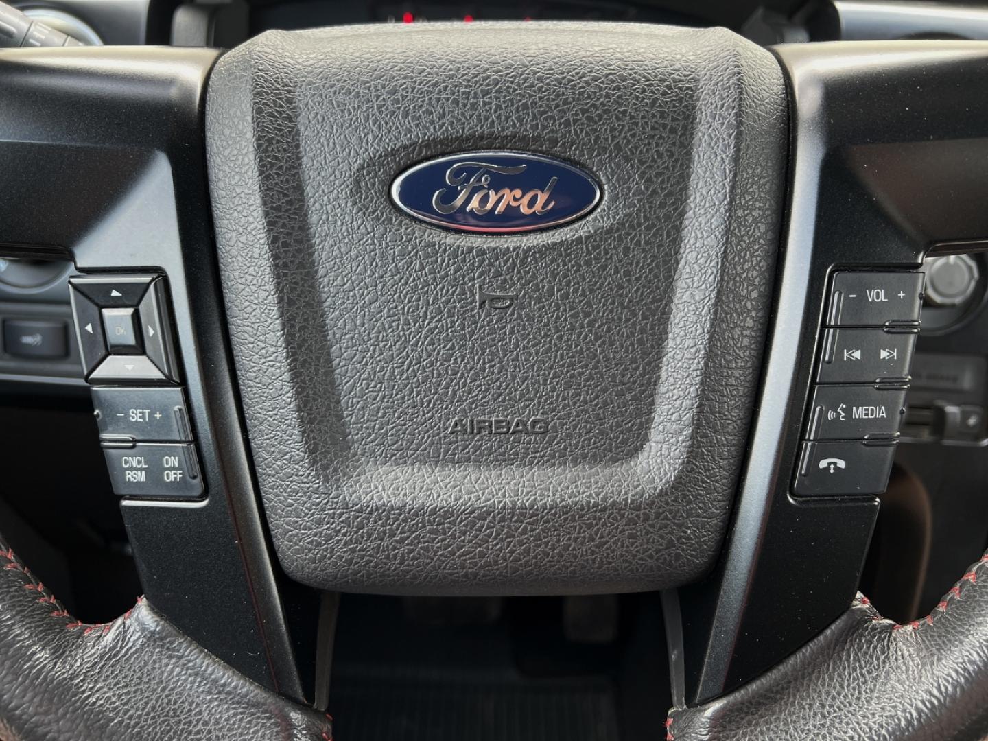 2014 SILVER /Black Suede/Leather Ford F-150 FX4 SuperCrew 5.5-ft. Bed 4WD (1FTFW1ET4EF) with an 3.5L V6 TURBO engine, Automatic transmission, located at 2990 Old Orchard Rd., Jackson, MO, 63755, 37.354214, -89.612106 - 2014 Ford F-150 FX4 Local 1-Owner 127xxx miles 4x4 3.5L V6 Automatic 20" Wheels Navigation Power/Heated/Cooled Seats Backup Camera Sunroof Bluetooth Remote Start Cruise Power Windows/Locks/Mirrors We have financing available and we accept trades! Fill out a credit application on our w - Photo#26