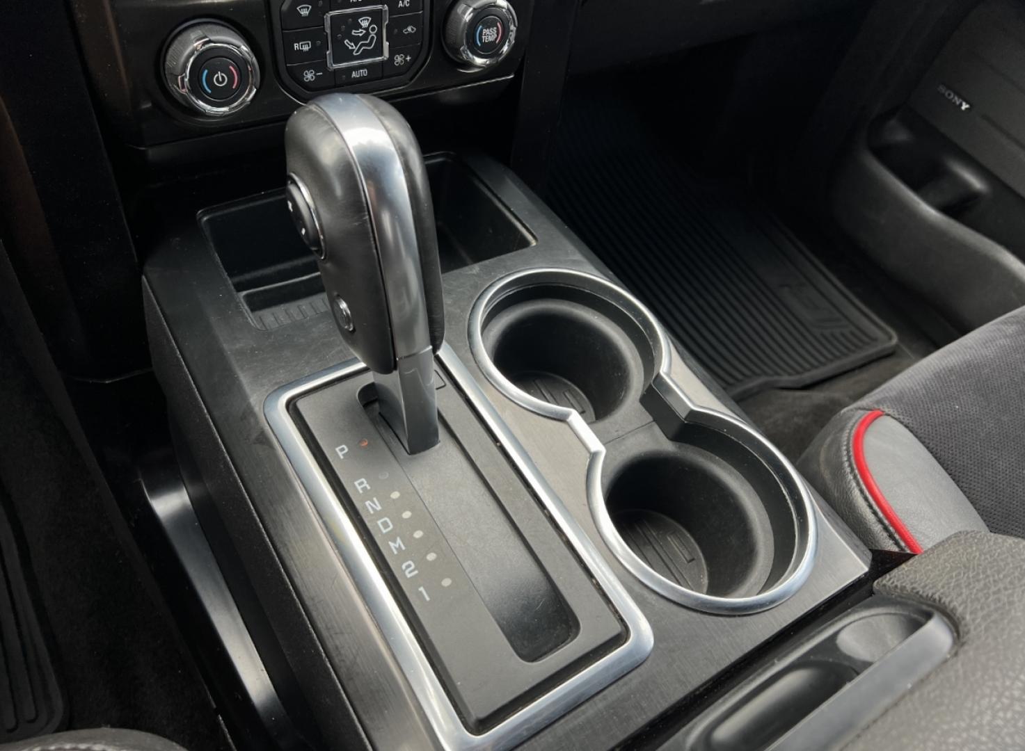 2014 SILVER /Black Suede/Leather Ford F-150 FX4 SuperCrew 5.5-ft. Bed 4WD (1FTFW1ET4EF) with an 3.5L V6 TURBO engine, Automatic transmission, located at 2990 Old Orchard Rd., Jackson, MO, 63755, 37.354214, -89.612106 - 2014 Ford F-150 FX4 Local 1-Owner 127xxx miles 4x4 3.5L V6 Automatic 20" Wheels Navigation Power/Heated/Cooled Seats Backup Camera Sunroof Bluetooth Remote Start Cruise Power Windows/Locks/Mirrors We have financing available and we accept trades! Fill out a credit application on our w - Photo#27