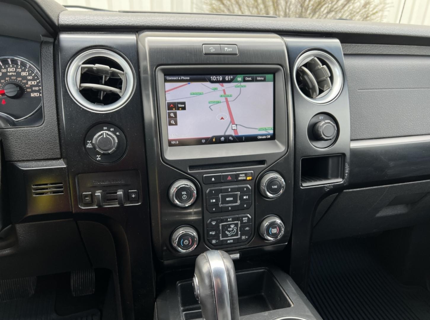 2014 SILVER /Black Suede/Leather Ford F-150 FX4 SuperCrew 5.5-ft. Bed 4WD (1FTFW1ET4EF) with an 3.5L V6 TURBO engine, Automatic transmission, located at 2990 Old Orchard Rd., Jackson, MO, 63755, 37.354214, -89.612106 - 2014 Ford F-150 FX4 Local 1-Owner 127xxx miles 4x4 3.5L V6 Automatic 20" Wheels Navigation Power/Heated/Cooled Seats Backup Camera Sunroof Bluetooth Remote Start Cruise Power Windows/Locks/Mirrors We have financing available and we accept trades! Fill out a credit application on our w - Photo#28