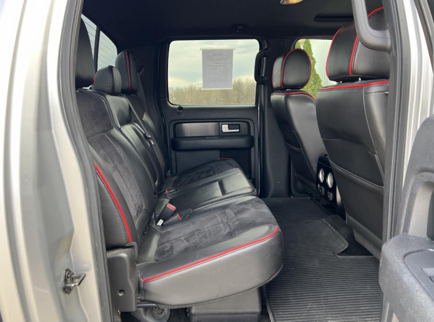2014 SILVER /Black Suede/Leather Ford F-150 FX4 SuperCrew 5.5-ft. Bed 4WD (1FTFW1ET4EF) with an 3.5L V6 TURBO engine, Automatic transmission, located at 2990 Old Orchard Rd., Jackson, MO, 63755, 37.354214, -89.612106 - 2014 Ford F-150 FX4 Local 1-Owner 127xxx miles 4x4 3.5L V6 Automatic 20" Wheels Navigation Power/Heated/Cooled Seats Backup Camera Sunroof Bluetooth Remote Start Cruise Power Windows/Locks/Mirrors We have financing available and we accept trades! Fill out a credit application on our w - Photo#21