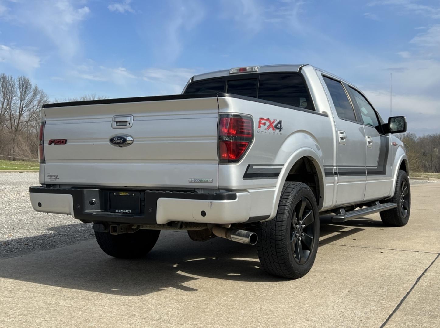 2014 SILVER /Black Suede/Leather Ford F-150 FX4 SuperCrew 5.5-ft. Bed 4WD (1FTFW1ET4EF) with an 3.5L V6 TURBO engine, Automatic transmission, located at 2990 Old Orchard Rd., Jackson, MO, 63755, 37.354214, -89.612106 - 2014 Ford F-150 FX4 Local 1-Owner 127xxx miles 4x4 3.5L V6 Automatic 20" Wheels Navigation Power/Heated/Cooled Seats Backup Camera Sunroof Bluetooth Remote Start Cruise Power Windows/Locks/Mirrors We have financing available and we accept trades! Fill out a credit application on our w - Photo#12