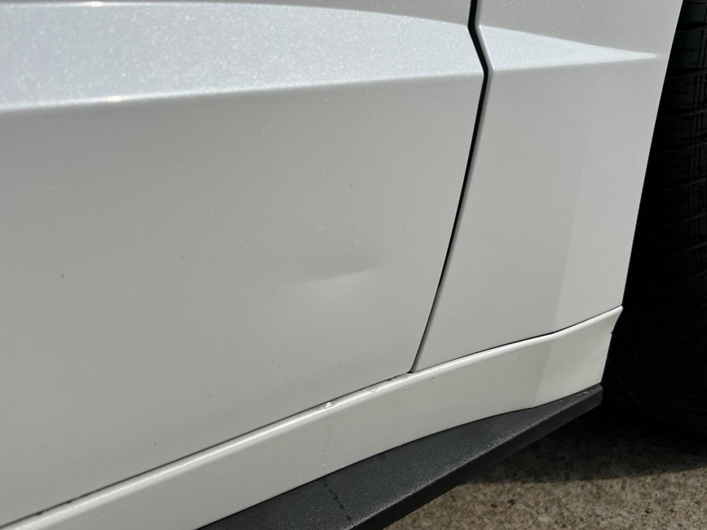 2020 WHITE /Gray HYUNDAI SONATA SE (5NPEG4JA1LH) with an 2.5L 4 Cyl. engine, Automatic transmission, located at 506 S. Kingshighway, Cape Girardeau, MO, 63703, (573) 235-5000, 37.294994, -89.556206 - 2020 Hyundai Sonata SE 95xxx miles Front Wheel Drive 2.5L 4 Cyl. Automatic Backup Camera Bluetooth Cruise Power Windows/Locks/Mirrors We have financing available and we accept trades! Fill out a credit application on our website or come by today! If you have any questions, give us a call a - Photo#43