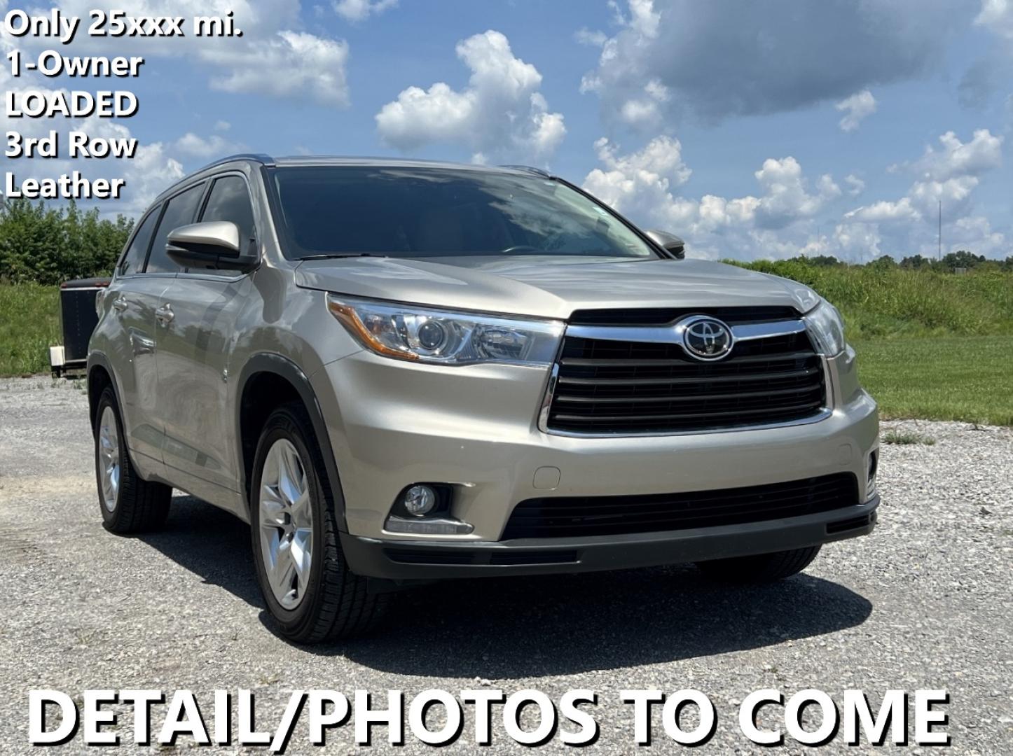2014 GOLD /Tan Leather TOYOTA HIGHLANDER LIMITED (5TDYKRFH5ES) with an 3.5L V6 engine, Automatic transmission, located at 2990 Old Orchard Rd., Jackson, MO, 63755, 37.354214, -89.612106 - We have financing available and we accept trades! Fill out a credit application on our website or come by today! If you have any questions, give us a call at (573) 204-7777 or visit our website at firstautocredit.com. - Photo#0
