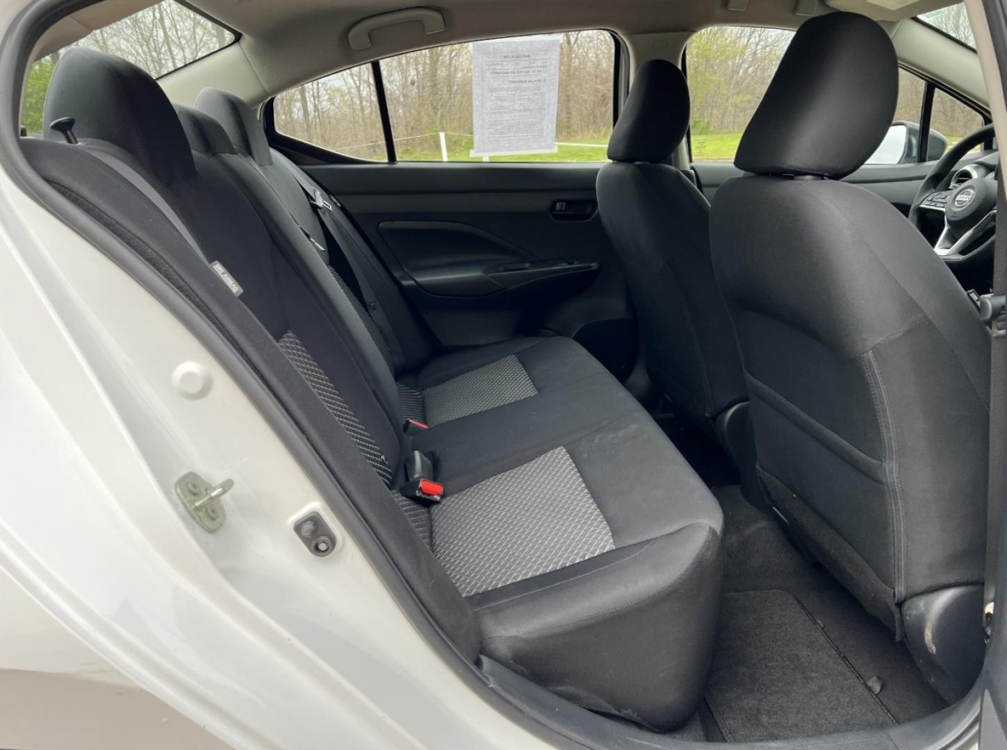 2021 WHITE /Black Cloth NISSAN VERSA S (3N1CN8DV6ML) with an 1.6L 4 Cyl. engine, Continuously Variable transmission, located at 506 S. Kingshighway, Cape Girardeau, MO, 63703, 37.294994, -89.556206 - 2021 Nissan Versa S 1-Owner 82xxx miles Front Wheel Drive 1.6L 4 Cyl. Automatic Backup Camera Bluetooth Cruise Power Windows/Locks/Mirrors We have financing available and we accept trades! Fill out a credit application on our website or come by today! If you have any questions, give us a - Photo#15