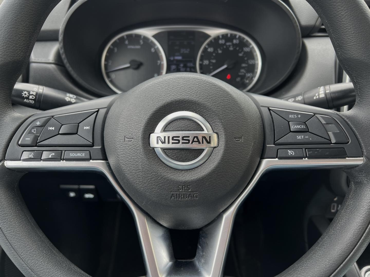 2021 WHITE /Black Cloth NISSAN VERSA S (3N1CN8DV6ML) with an 1.6L 4 Cyl. engine, Continuously Variable transmission, located at 506 S. Kingshighway, Cape Girardeau, MO, 63703, 37.294994, -89.556206 - 2021 Nissan Versa S 1-Owner 82xxx miles Front Wheel Drive 1.6L 4 Cyl. Automatic Backup Camera Bluetooth Cruise Power Windows/Locks/Mirrors We have financing available and we accept trades! Fill out a credit application on our website or come by today! If you have any questions, give us a - Photo#19