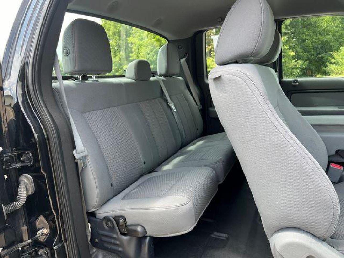 2013 BLACK /Gray Cloth FORD F150 XL (1FTEX1CM4DF) with an 3.7L V6 engine, Automatic transmission, located at 2990 Old Orchard Rd., Jackson, MO, 63755, 37.354214, -89.612106 - 2013 Ford F-150 XL 1-Owner 167xxx miles Rear Wheel Drive 3.7L V6 Automatic Bluetooth Cruise Power Windows/Locks/Mirrors We have financing available and we accept trades! Fill out a credit application on our website or come by today! If you have any questions, give us a call at (573) 204-77 - Photo#16