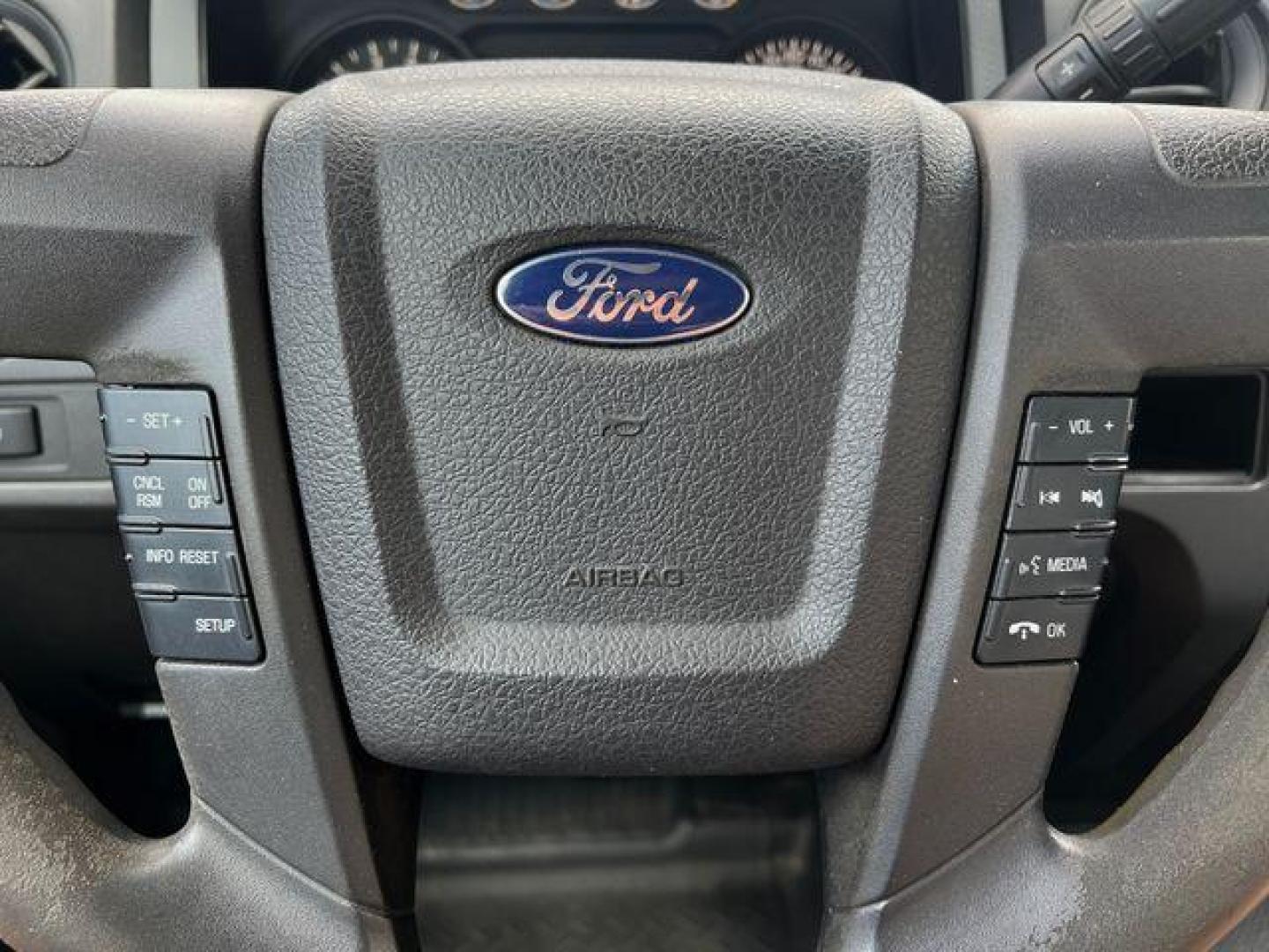 2013 BLACK /Gray Cloth FORD F150 XL (1FTEX1CM4DF) with an 3.7L V6 engine, Automatic transmission, located at 2990 Old Orchard Rd., Jackson, MO, 63755, 37.354214, -89.612106 - 2013 Ford F-150 XL 1-Owner 167xxx miles Rear Wheel Drive 3.7L V6 Automatic Bluetooth Cruise Power Windows/Locks/Mirrors We have financing available and we accept trades! Fill out a credit application on our website or come by today! If you have any questions, give us a call at (573) 204-77 - Photo#21