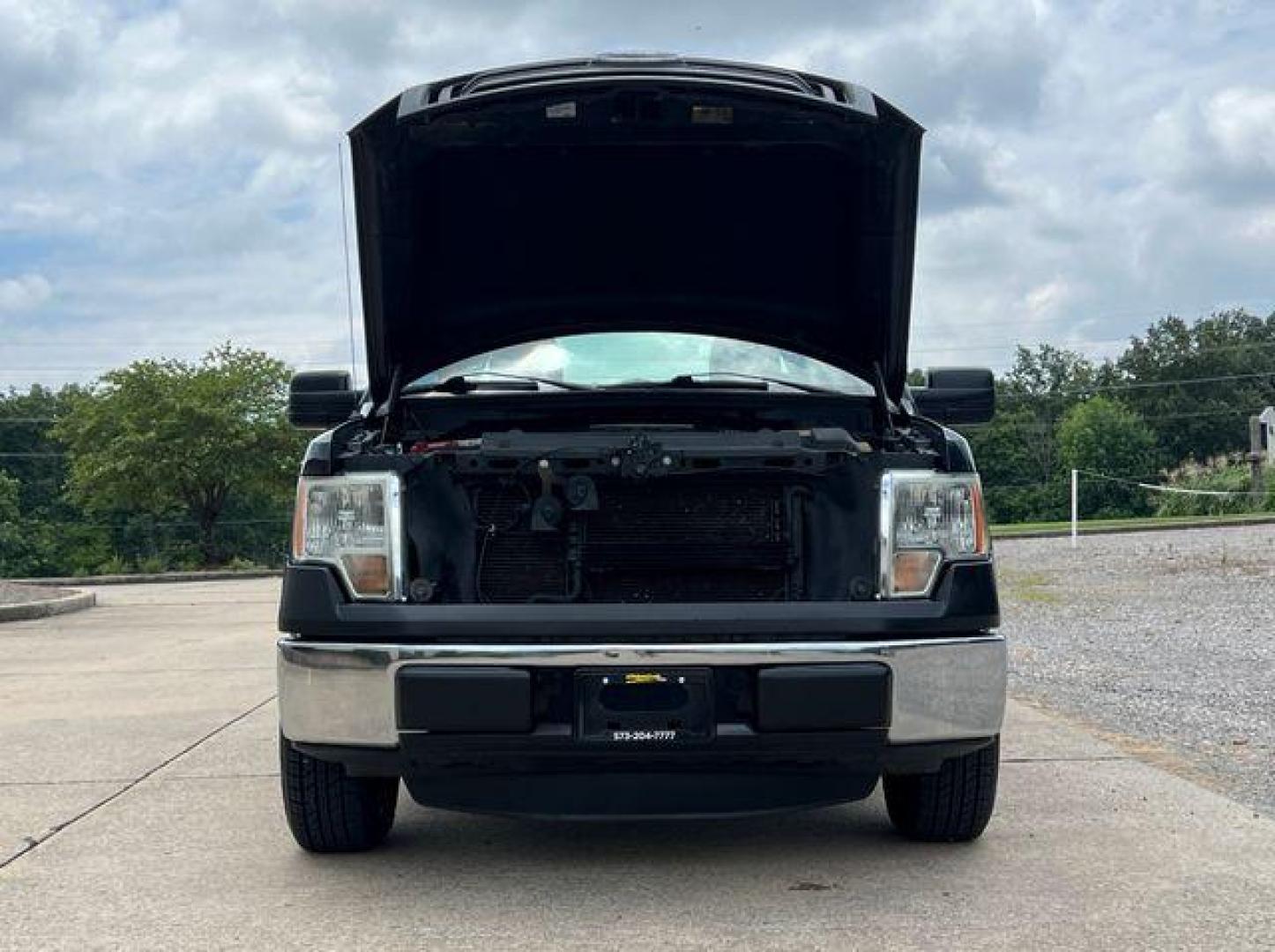 2013 BLACK /Gray Cloth FORD F150 XL (1FTEX1CM4DF) with an 3.7L V6 engine, Automatic transmission, located at 2990 Old Orchard Rd., Jackson, MO, 63755, 37.354214, -89.612106 - 2013 Ford F-150 XL 1-Owner 167xxx miles Rear Wheel Drive 3.7L V6 Automatic Bluetooth Cruise Power Windows/Locks/Mirrors We have financing available and we accept trades! Fill out a credit application on our website or come by today! If you have any questions, give us a call at (573) 204-77 - Photo#29