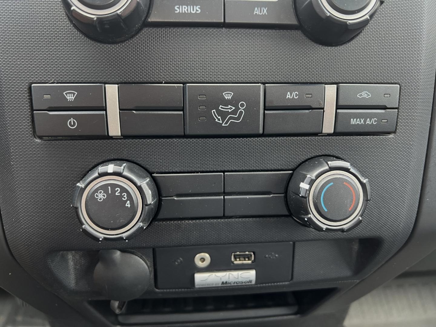 2013 BLACK /Gray Cloth FORD F150 XL (1FTEX1CM4DF) with an 3.7L V6 engine, Automatic transmission, located at 506 S. Kingshighway, Cape Girardeau, MO, 63703, (573) 235-5000, 37.294994, -89.556206 - 2013 Ford F-150 XL 1-Owner 167xxx miles Rear Wheel Drive 3.7L V6 Automatic Bluetooth Cruise Power Windows/Locks/Mirrors We have financing available and we accept trades! Fill out a credit application on our website or come by today! If you have any questions, give us a call at (573) 235-50 - Photo#23
