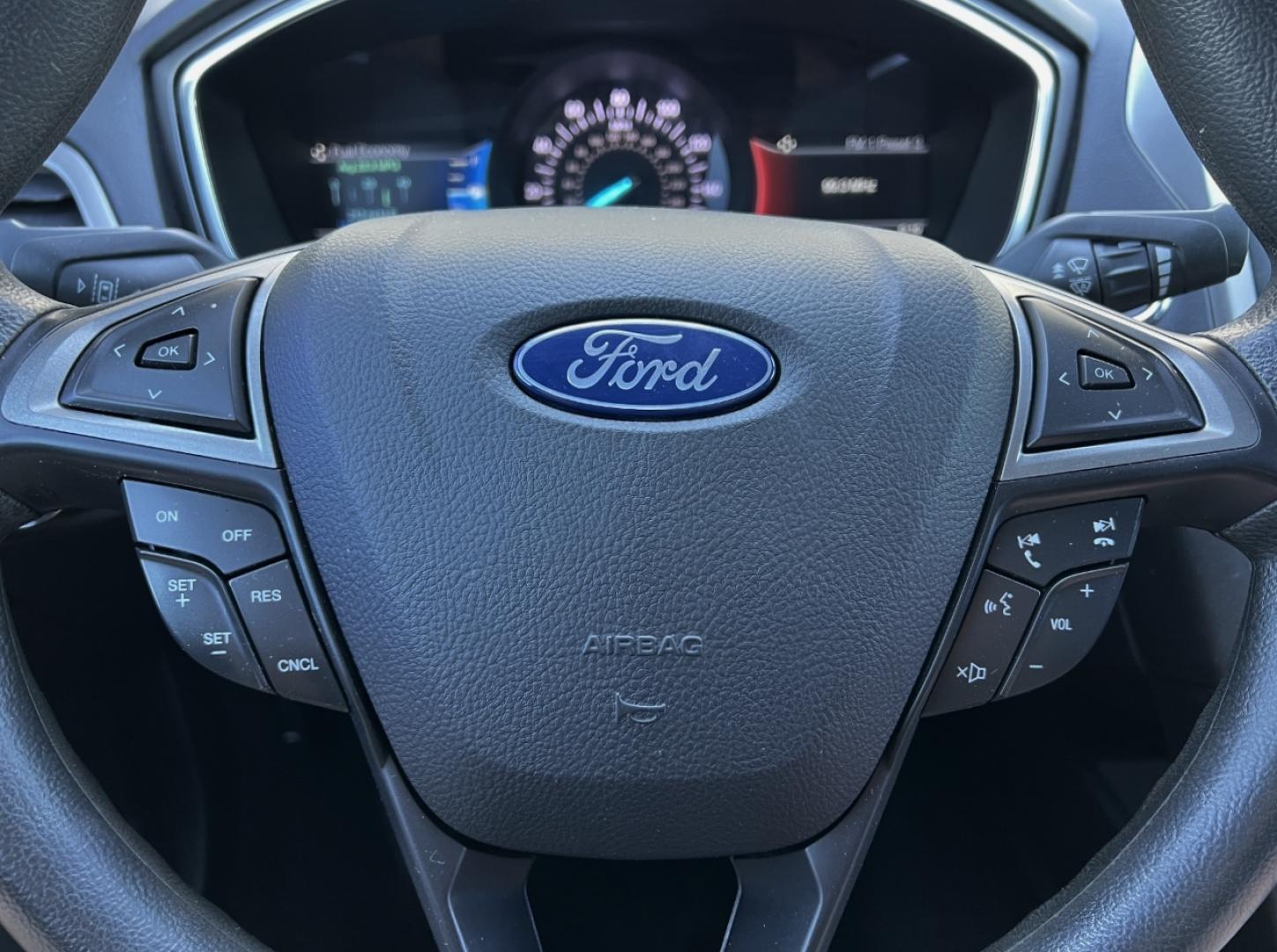 2020 BLACK /Black Cloth FORD FUSION SE (3FA6P0HD4LR) with an 1.5L 4 Cyl. engine, Automatic transmission, located at 2990 Old Orchard Rd., Jackson, MO, 63755, 37.354214, -89.612106 - 2020 Ford Fusion SE 114xxx miles Front Wheel Drive 1.5L 4 Cyl. Automatic New Tires Power Driver Seat Backup Camera Sunroof Bluetooth Cruise Power Windows/Locks/Mirrors We have financing available and we accept trades! Fill out a credit application on our website or come by today! If you - Photo#21