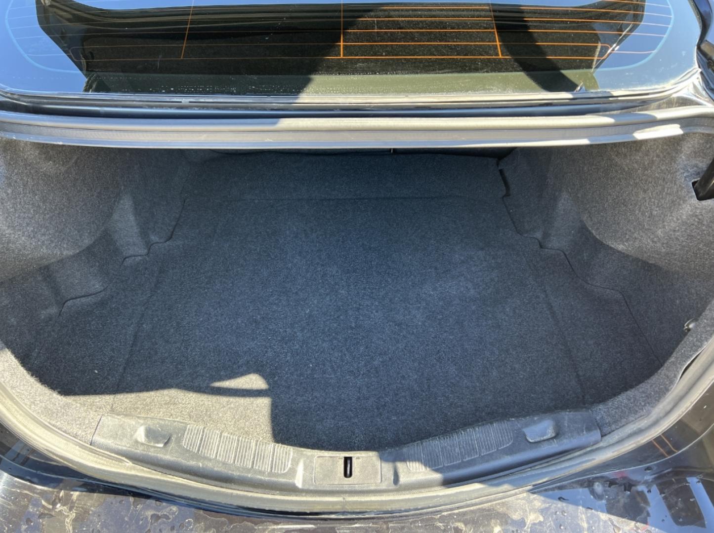 2020 BLACK /Black Cloth FORD FUSION SE (3FA6P0HD4LR) with an 1.5L 4 Cyl. engine, Automatic transmission, located at 2990 Old Orchard Rd., Jackson, MO, 63755, 37.354214, -89.612106 - 2020 Ford Fusion SE 114xxx miles Front Wheel Drive 1.5L 4 Cyl. Automatic New Tires Power Driver Seat Backup Camera Sunroof Bluetooth Cruise Power Windows/Locks/Mirrors We have financing available and we accept trades! Fill out a credit application on our website or come by today! If you - Photo#19
