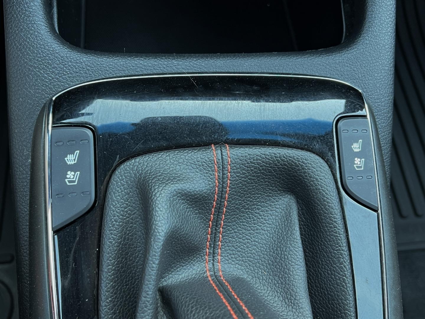 2018 BLUE /Black Leather KIA FORTE SX (3KPFN5A36JE) with an 1.6L 4 Cyl. engine, 6-Speed Manual transmission, located at 2990 Old Orchard Rd., Jackson, MO, 63755, 37.354214, -89.612106 - 2018 Kia Forte SX 1-Owner Only 59xxx miles Front Wheel Drive 1.6L 4 Cyl. 6-Speed Manual Leather Navigation Power/Heated/Cooled Seats Backup Camera Sunroof Bluetooth Cruise Power Windows/Locks/Mirrors We have financing available and we accept trades! Fill out a credit application on our - Photo#4
