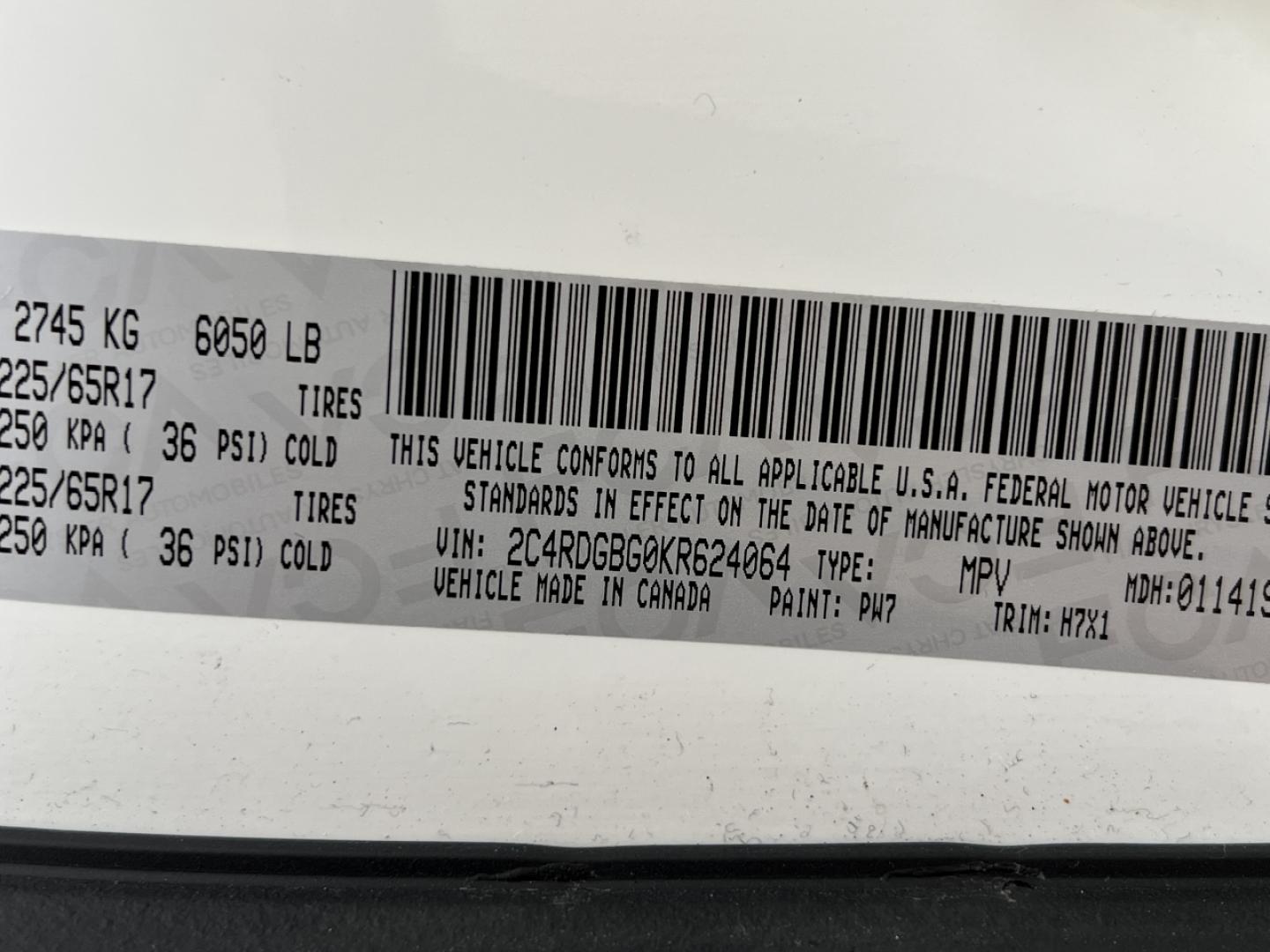 2019 WHITE /Black Cloth DODGE GRAND CARAVAN SE (2C4RDGBG0KR) with an 3.6L V6 engine, Automatic transmission, located at 506 S. Kingshighway, Cape Girardeau, MO, 63703, 37.294994, -89.556206 - 2019 Dodge Grand Caravan SE 90xxx miles Front Wheel Drive 3.6L V6 Automatic Backup Camera Stow 'N Go Bluetooth Cruise Power Windows/Locks/Mirrors We have financing available and we accept trades! Fill out a credit application on our website or come by today! If you have any questions, giv - Photo#40