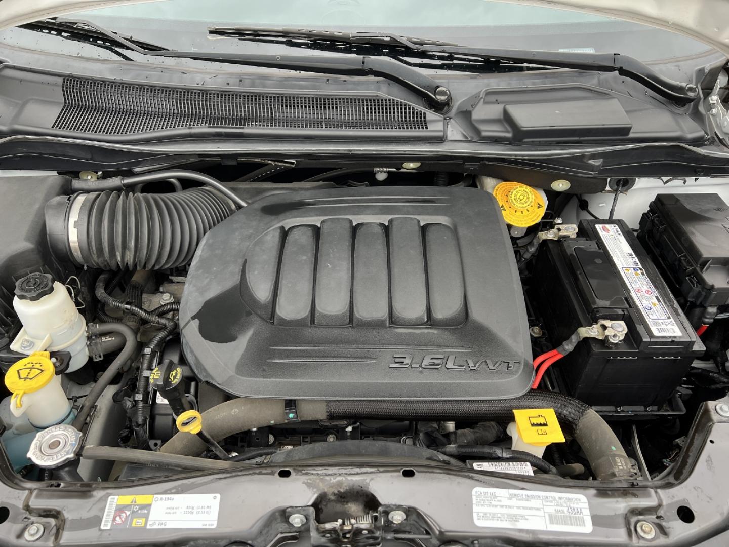 2019 WHITE /Black Cloth DODGE GRAND CARAVAN SE (2C4RDGBG0KR) with an 3.6L V6 engine, Automatic transmission, located at 506 S. Kingshighway, Cape Girardeau, MO, 63703, 37.294994, -89.556206 - 2019 Dodge Grand Caravan SE 90xxx miles Front Wheel Drive 3.6L V6 Automatic Backup Camera Stow 'N Go Bluetooth Cruise Power Windows/Locks/Mirrors We have financing available and we accept trades! Fill out a credit application on our website or come by today! If you have any questions, giv - Photo#28