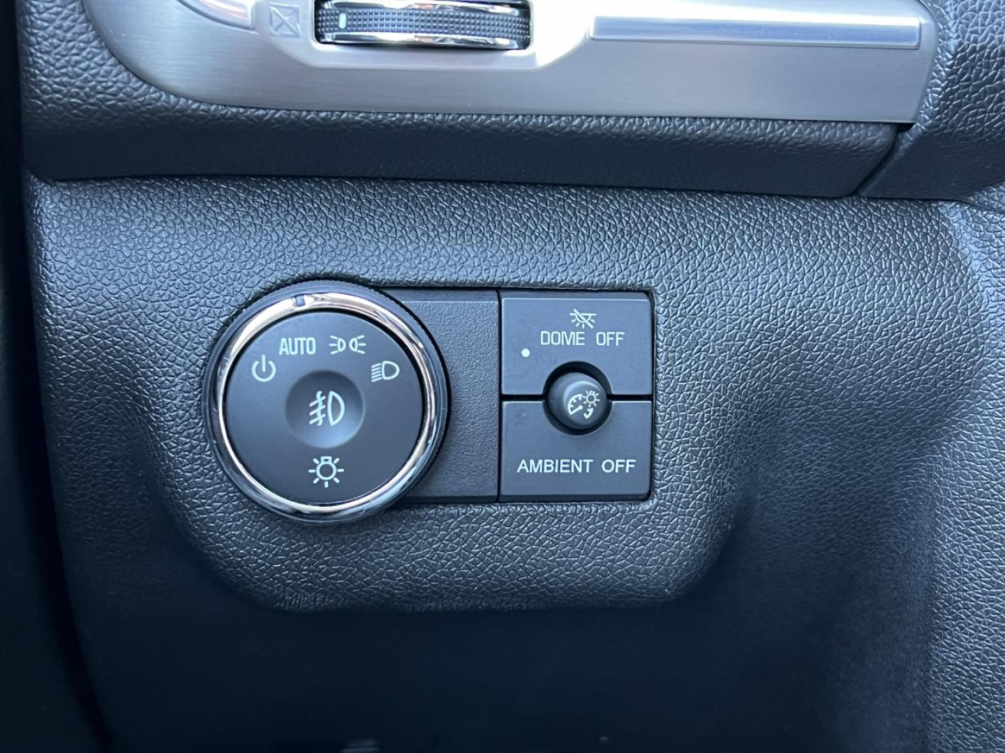 2015 SILVER /Black Leather GMC ACADIA DENALI (1GKKRTKD2FJ) with an 3.6L V6 engine, Automatic transmission, located at 506 S. Kingshighway, Cape Girardeau, MO, 63703, 37.294994, -89.556206 - 2015 GMC Acadia Denali Only 97xxx miles Front Wheel Drive 3.6L V6 Automatic Leather 3rd Row Navigation Rear Entertainment Power/Heated/Cooled Seats Heated Steering Wheel Backup Camera Sunroof Bluetooth Remote Start Cruise Power Windows/Locks/Mirrors We have financing available and w - Photo#33