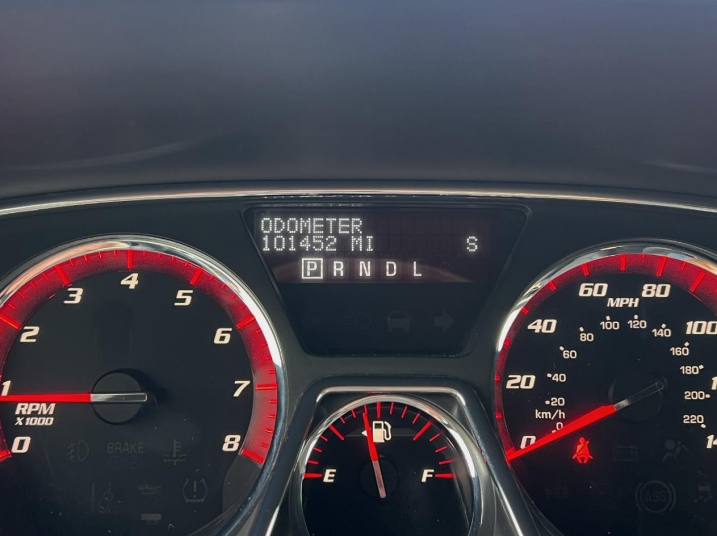 2015 SILVER /Black Leather GMC ACADIA DENALI (1GKKRTKD2FJ) with an 3.6L V6 engine, Automatic transmission, located at 506 S. Kingshighway, Cape Girardeau, MO, 63703, (573) 235-5000, 37.294991, -89.553635 - 2015 GMC Acadia Denali 101xxx Front Wheel Drive 3.6L V6 Automatic Leather 3rd Row Navigation Rear Entertainment Power/Heated/Cooled Seats Heated Steering Wheel Backup Camera Sunroof Bluetooth Remote Start Cruise Power Windows/Locks/Mirrors We have financing available and we accept t - Photo#26