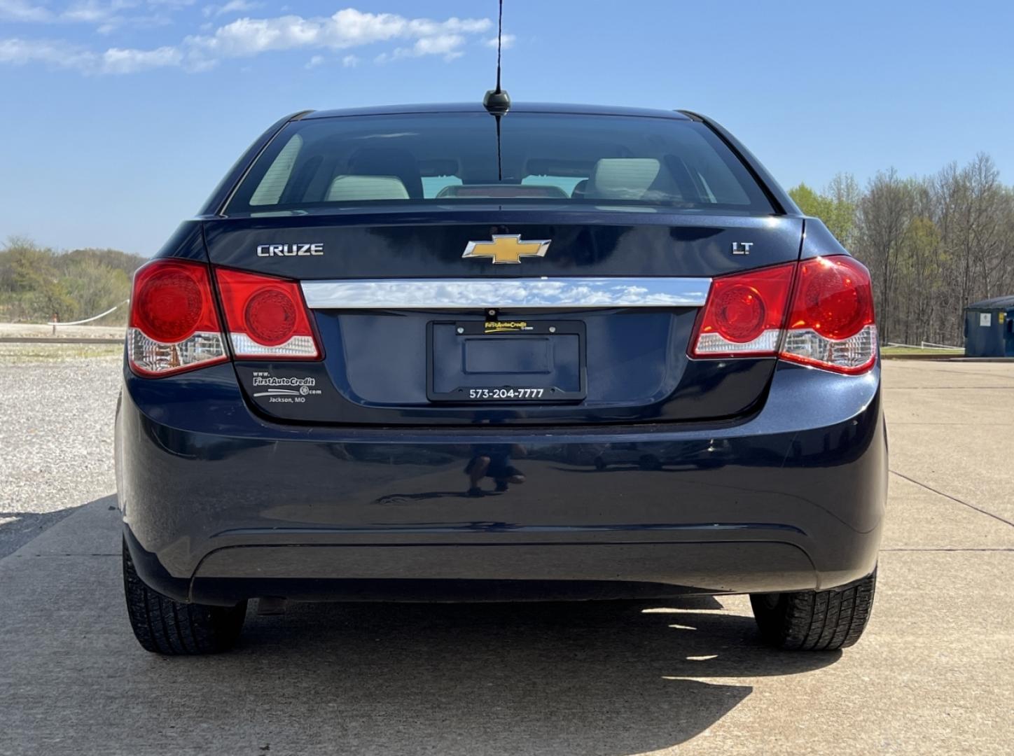 2015 BLUE /Gray Cloth CHEVROLET CRUZE LT (1G1PC5SB5F7) with an 1.4L 4 Cyl. engine, Automatic transmission, located at 506 S. Kingshighway, Cape Girardeau, MO, 63703, 37.294994, -89.556206 - 2015 Chevrolet Cruze LT Only 77xxx miles Front Wheel Drive 1.4L 4 Cyl. Automatic Power Driver Seat Backup Camera Bluetooth Remote Start Cruise Power Windows/Locks/Mirrors We have financing available and we accept trades! Fill out a credit application on our website or come by today! If y - Photo#10