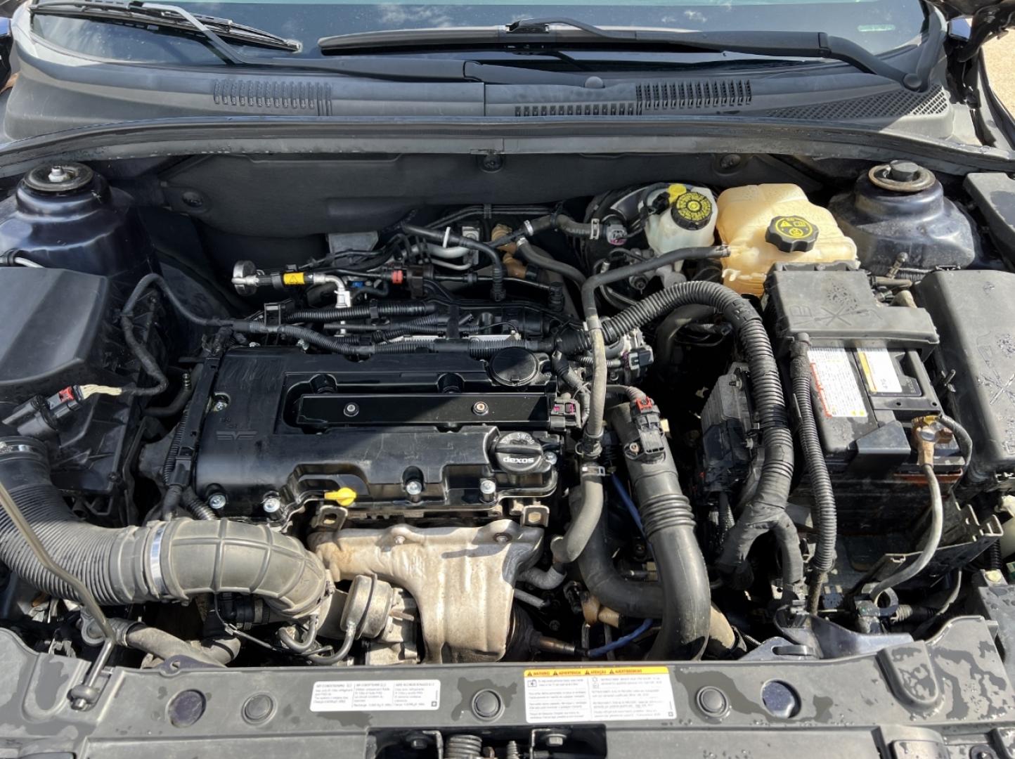 2015 BLUE /Gray Cloth CHEVROLET CRUZE LT (1G1PC5SB5F7) with an 1.4L 4 Cyl. engine, Automatic transmission, located at 506 S. Kingshighway, Cape Girardeau, MO, 63703, 37.294994, -89.556206 - 2015 Chevrolet Cruze LT Only 77xxx miles Front Wheel Drive 1.4L 4 Cyl. Automatic Power Driver Seat Backup Camera Bluetooth Remote Start Cruise Power Windows/Locks/Mirrors We have financing available and we accept trades! Fill out a credit application on our website or come by today! If y - Photo#31