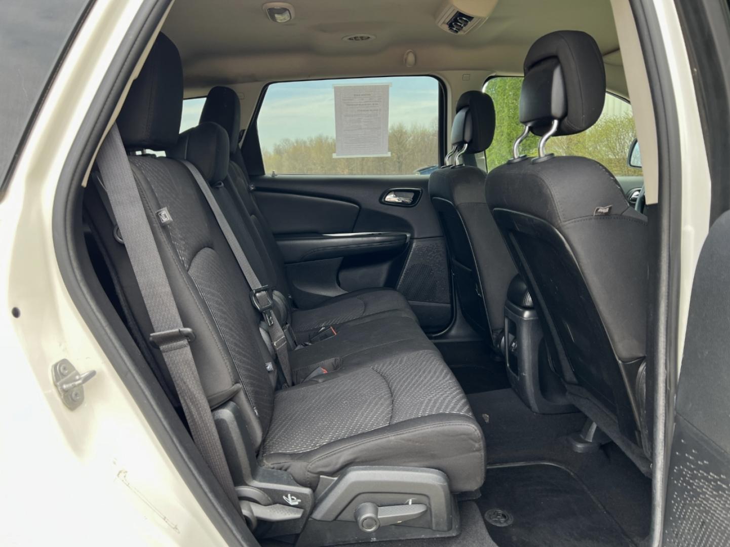 2016 WHITE /Black Cloth DODGE JOURNEY SXT (3C4PDCBG6GT) with an 3.6L V6 engine, Automatic transmission, located at 506 S. Kingshighway, Cape Girardeau, MO, 63703, 37.294994, -89.556206 - 2016 Dodge Journey SXT 110xxx miles Front Wheel Drive 3.6L V6 Automatic 3rd Row Power Driver Seat Cruise Power Windows/Locks/Mirrors We have financing available and we accept trades! Fill out a credit application on our website or come by today! If you have any questions, give us a call at - Photo#15