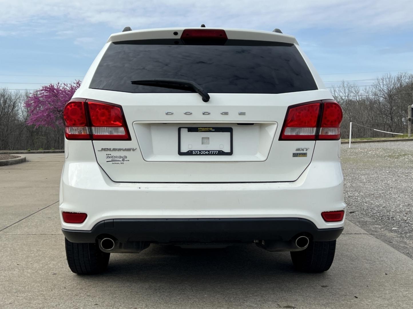 2016 WHITE /Black Cloth DODGE JOURNEY SXT (3C4PDCBG6GT) with an 3.6L V6 engine, Automatic transmission, located at 506 S. Kingshighway, Cape Girardeau, MO, 63703, 37.294994, -89.556206 - 2016 Dodge Journey SXT 110xxx miles Front Wheel Drive 3.6L V6 Automatic 3rd Row Power Driver Seat Cruise Power Windows/Locks/Mirrors We have financing available and we accept trades! Fill out a credit application on our website or come by today! If you have any questions, give us a call at - Photo#8