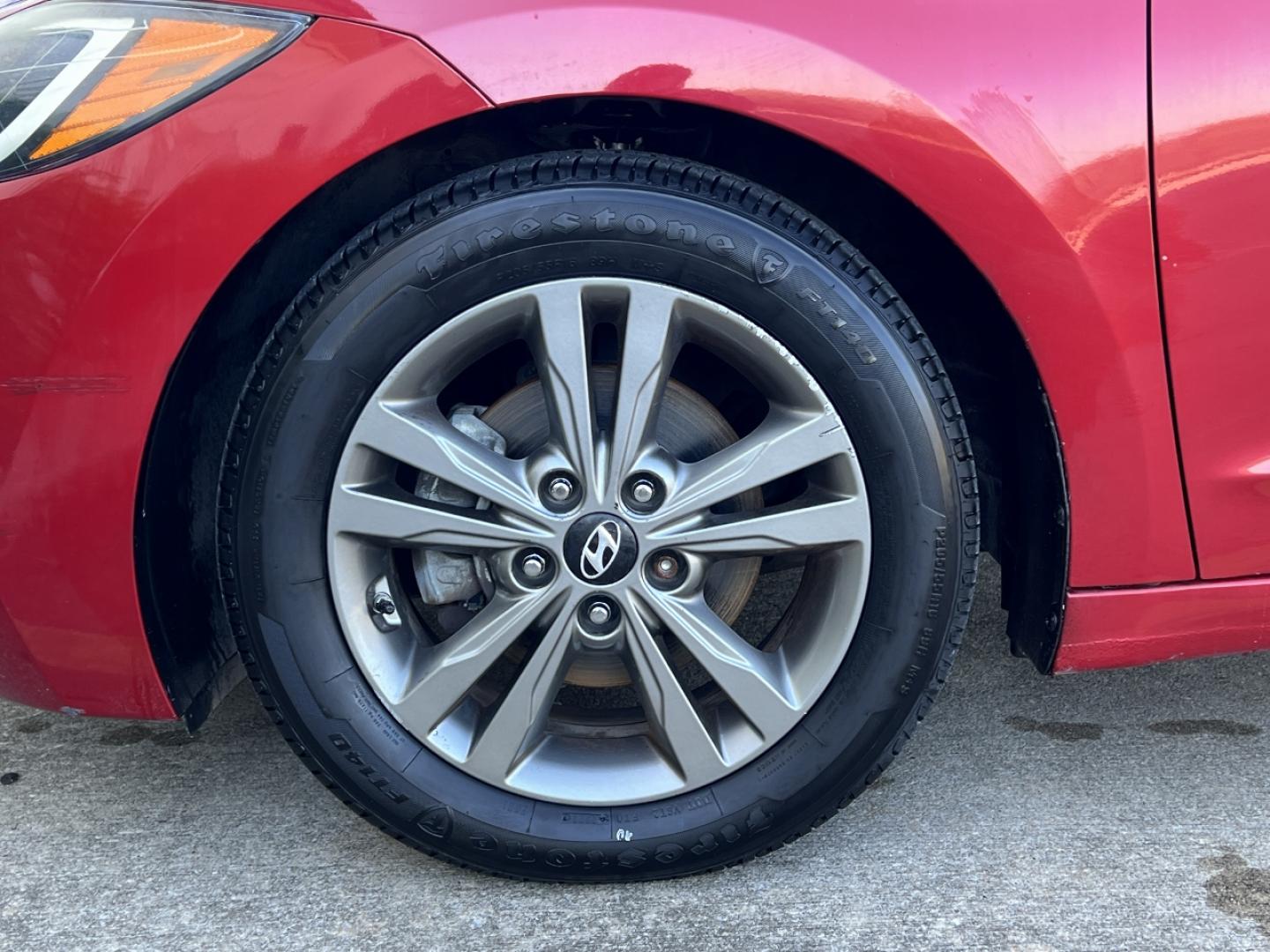 2018 MAROON /Gray Cloth HYUNDAI ELANTRA SEL (5NPD84LF2JH) with an 2.0L 4 Cyl. engine, Automatic transmission, located at 506 S. Kingshighway, Cape Girardeau, MO, 63703, 37.294994, -89.556206 - 2018 Hyundai Elantra SEL 119xxx miles Front Wheel Drive 2.0L 4 Cyl. Automatic Navigation Bluetooth Cruise Power Windows/Locks/Mirrors We have financing available and we accept trades! Fill out a credit application on our website or come by today! If you have any questions, give us a call a - Photo#28