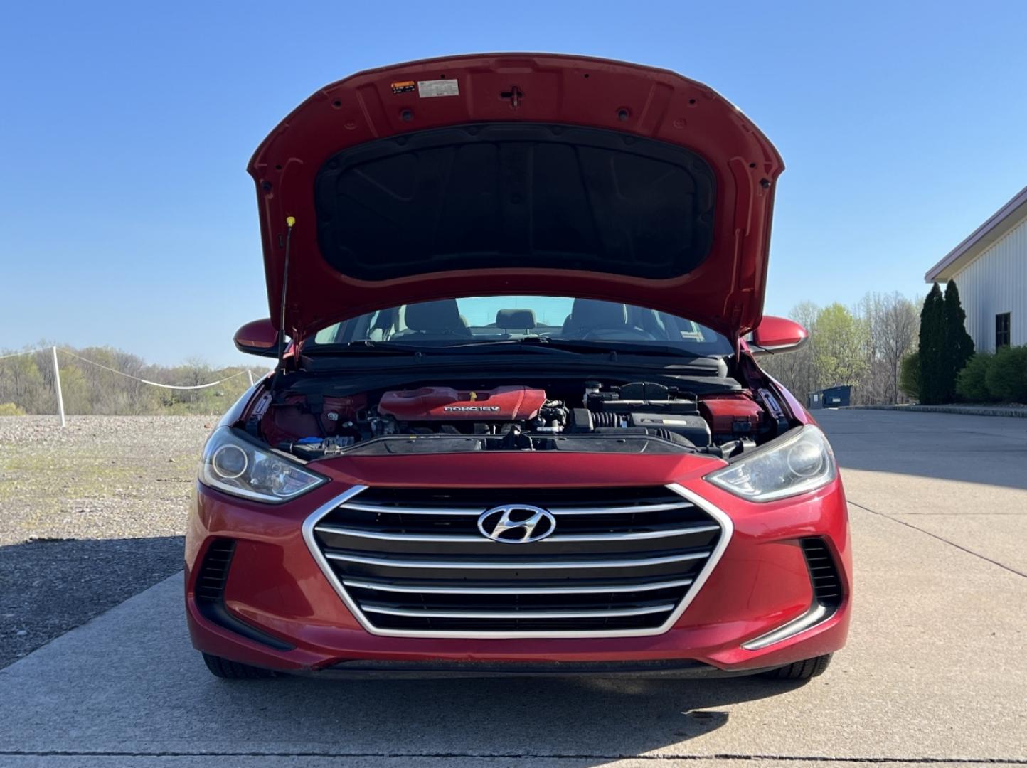 2018 MAROON /Gray Cloth HYUNDAI ELANTRA SEL (5NPD84LF2JH) with an 2.0L 4 Cyl. engine, Automatic transmission, located at 506 S. Kingshighway, Cape Girardeau, MO, 63703, 37.294994, -89.556206 - 2018 Hyundai Elantra SEL 119xxx miles Front Wheel Drive 2.0L 4 Cyl. Automatic Navigation Bluetooth Cruise Power Windows/Locks/Mirrors We have financing available and we accept trades! Fill out a credit application on our website or come by today! If you have any questions, give us a call a - Photo#26
