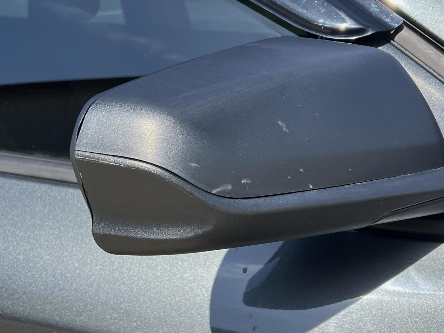 2019 GRAY /Black/Gray Cloth CHEVROLET EQUINOX LS (2GNAXHEV8K6) with an 1.5L 4 Cyl. engine, Automatic transmission, located at 506 S. Kingshighway, Cape Girardeau, MO, 63703, 37.294994, -89.556206 - 2019 Chevrolet Equinox LS 110xxx miles Front Wheel Drive 1.5L 4 Cyl. Automatic Power Driver Seat Backup Camera Bluetooth Remote Start Cruise Power Windows/Locks/Mirrors We have financing available and we accept trades! Fill out a credit application on our website or come by today! If you - Photo#45