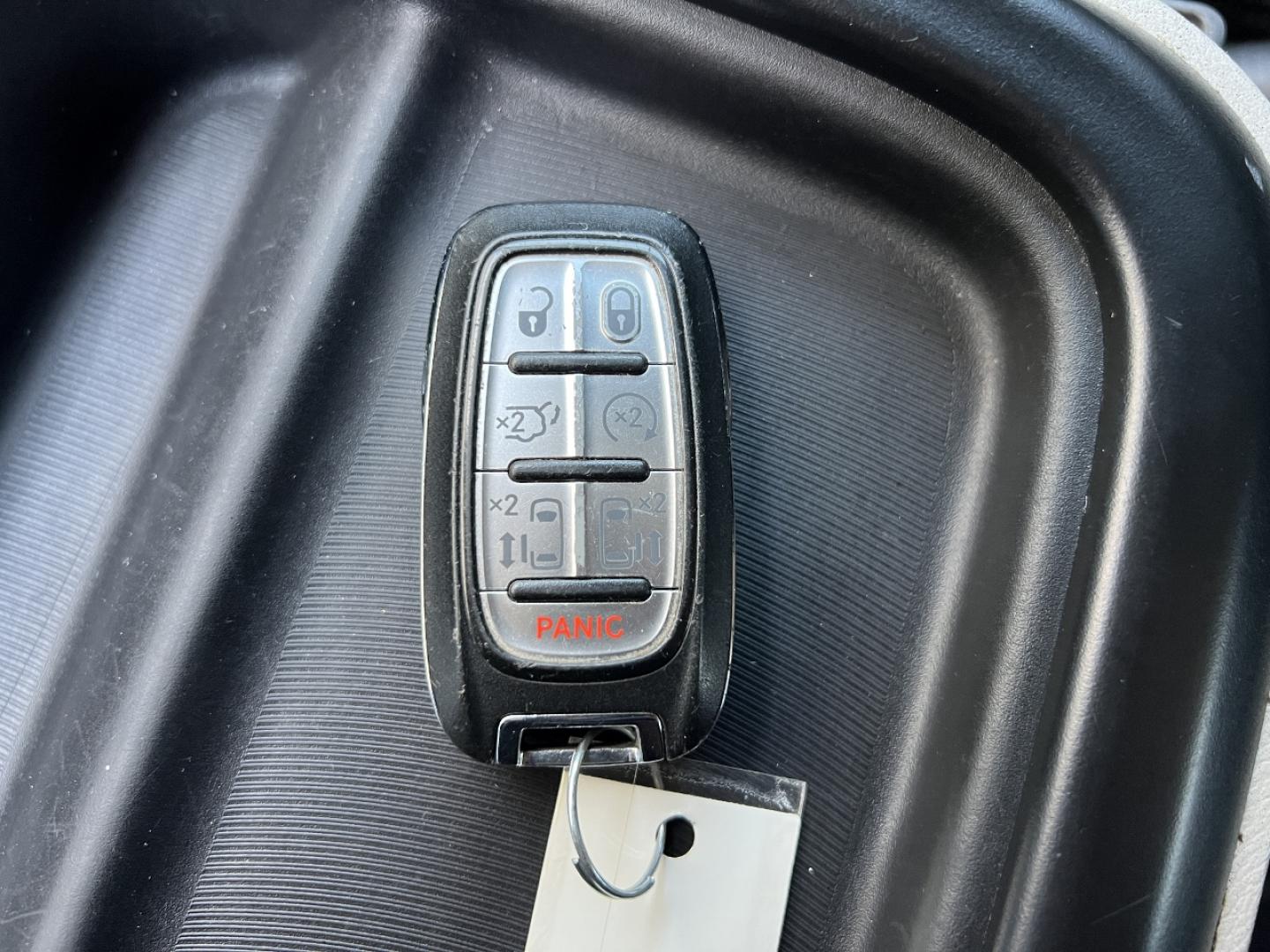 2020 GRAY /Black Leather CHRYSLER VOYAGER LXI (2C4RC1DG2LR) with an 3.6L V6 engine, Automatic transmission, located at 506 S. Kingshighway, Cape Girardeau, MO, 63703, 37.294994, -89.556206 - 2020 Chrysler Voyager LXI 110xxx miles Front Wheel Drive 3.6L V6 Automatic Leather 3rd Row Stow 'N Go Backup Camera Power Driver Seat Bluetooth Remote Start Cruise Power Windows/Locks/Mirrors We have financing available and we accept trades! Fill out a credit application on our website - Photo#5