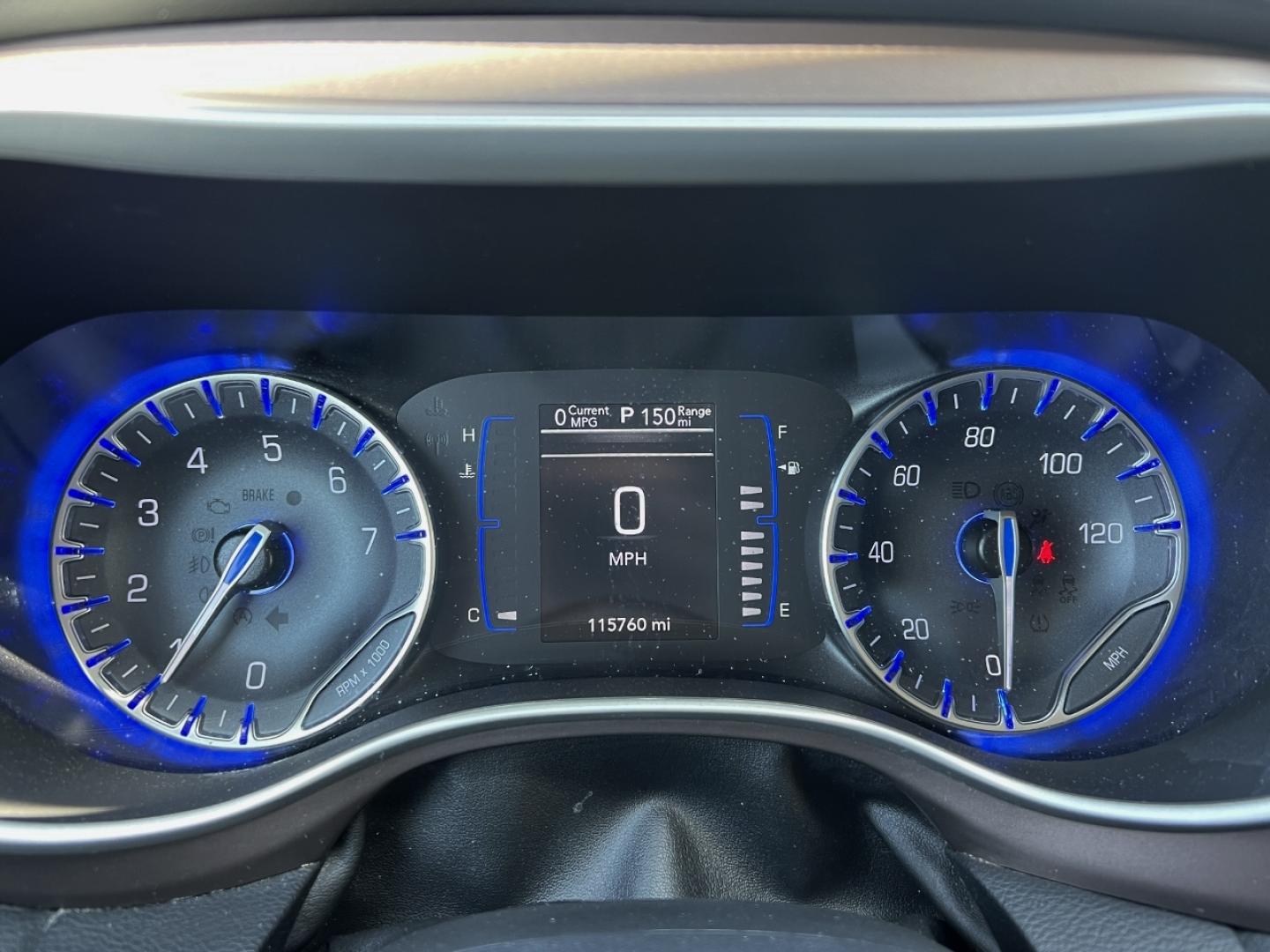 2021 SILVER /Black Leather CHRYSLER VOYAGER LXI (2C4RC1DG9MR) with an 3.6L V6 engine, Automatic transmission, located at 506 S. Kingshighway, Cape Girardeau, MO, 63703, 37.294994, -89.556206 - 2021 Chrysler Voyager LXI 115xxx miles Front Wheel Drive 3.6L V6 Automatic Leather 3rd Row Stow 'N Go Backup Camera Power Driver Seat Bluetooth Remote Start Cruise Power Windows/Locks/Mirrors We have financing available and we accept trades! Fill out a credit application on our website - Photo#1