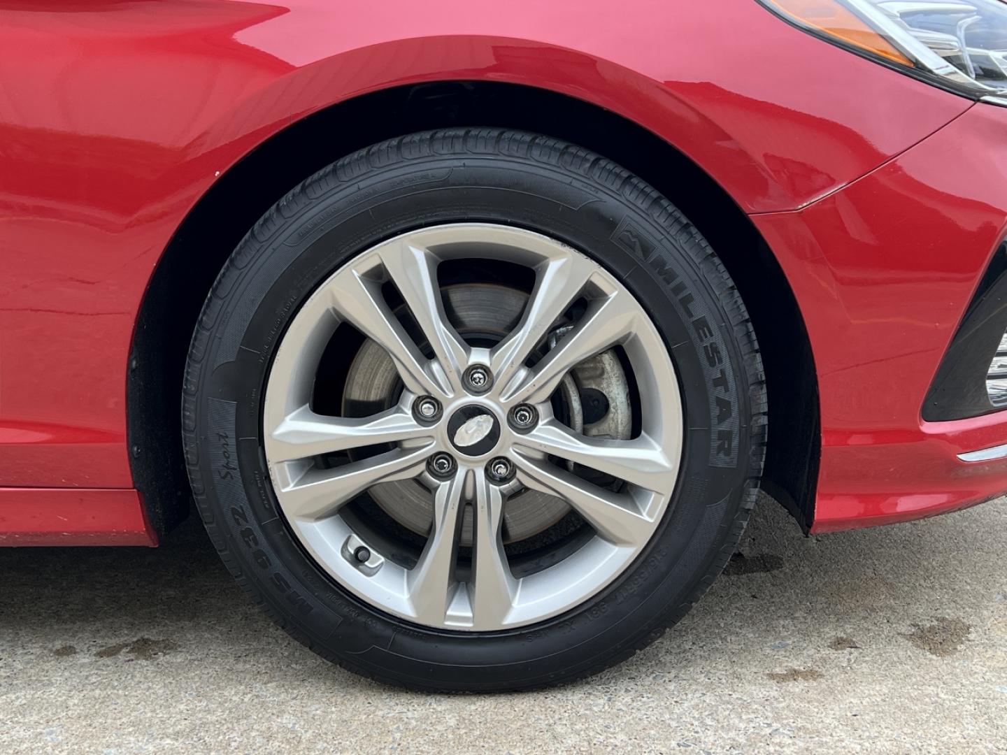 2019 RED /Gray Leather HYUNDAI SONATA LIMITED (5NPE34AF4KH) with an 2.4L 4 Cyl. engine, Automatic transmission, located at 506 S. Kingshighway, Cape Girardeau, MO, 63703, 37.294994, -89.556206 - 2019 Hyundai Sonata Limited 130xxx miles Front Wheel Drive 2.4L 4 Cyl. Automatic Leather Navigation Power/Heated/Cooled Seats Heated Steering Wheel Backup Camera Sunroof Bluetooth Cruise Power Windows/Locks/Mirrors We have financing available and we accept trades! Fill out a credit app - Photo#40