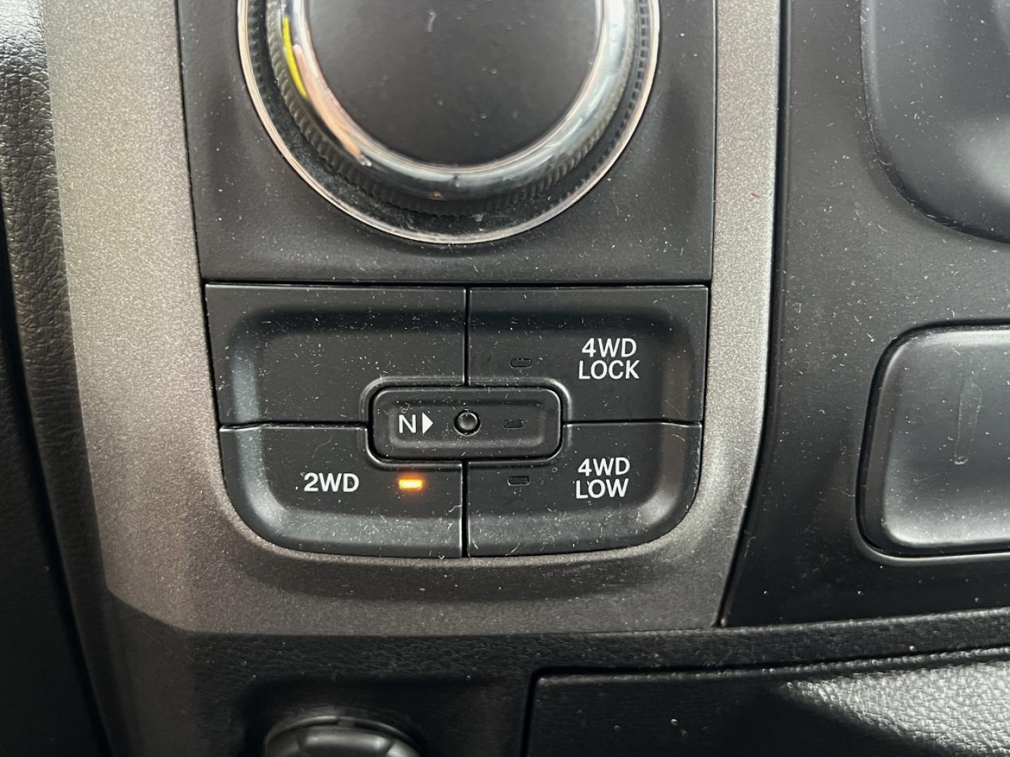 2019 WHITE /Gray Cloth RAM 1500 CLASSIC TRADESMAN (1C6RR7ST9KS) with an 5.7L V8 engine, Automatic transmission, located at 506 S. Kingshighway, Cape Girardeau, MO, 63703, 37.294994, -89.556206 - 2019 Ram 1500 Classic Tradesman 1-Owner 142xxx miles 4x4 5.7L V8 HEMI Automatic Backup Camera Bluetooth Cruise Power Windows/Locks/Mirrors We have financing available and we accept trades! Fill out a credit application on our website or come by today! If you have any questions, give us a - Photo#2