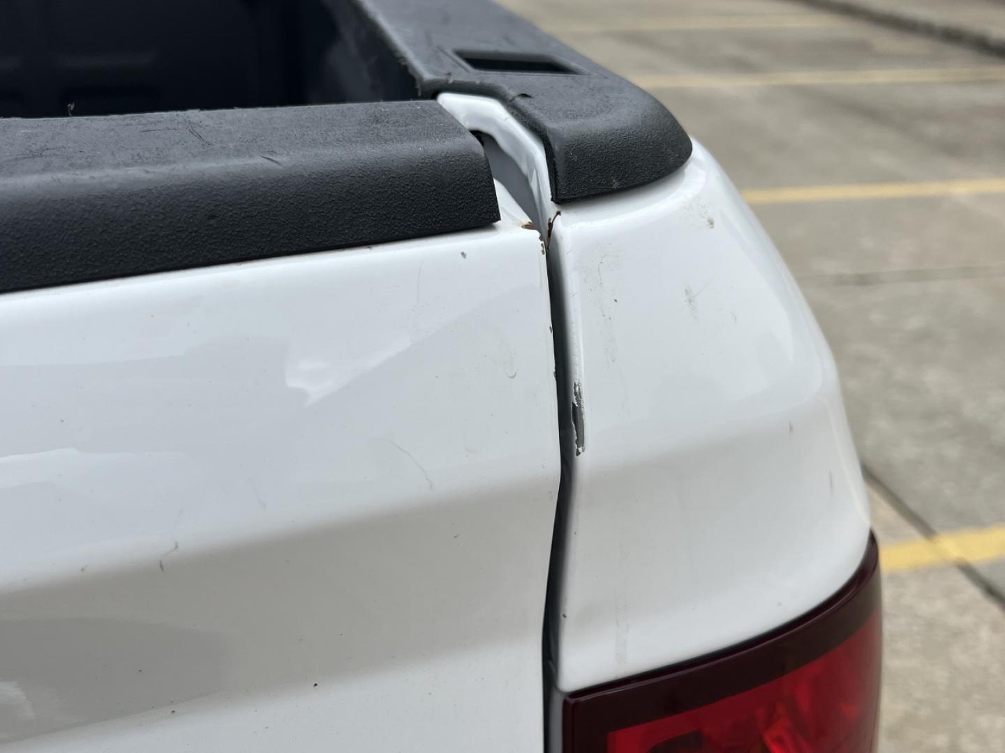 2019 WHITE /Gray Cloth RAM 1500 CLASSIC TRADESMAN (1C6RR7ST9KS) with an 5.7L V8 engine, Automatic transmission, located at 506 S. Kingshighway, Cape Girardeau, MO, 63703, 37.294994, -89.556206 - 2019 Ram 1500 Classic Tradesman 1-Owner 142xxx miles 4x4 5.7L V8 HEMI Automatic Backup Camera Bluetooth Cruise Power Windows/Locks/Mirrors We have financing available and we accept trades! Fill out a credit application on our website or come by today! If you have any questions, give us a - Photo#37