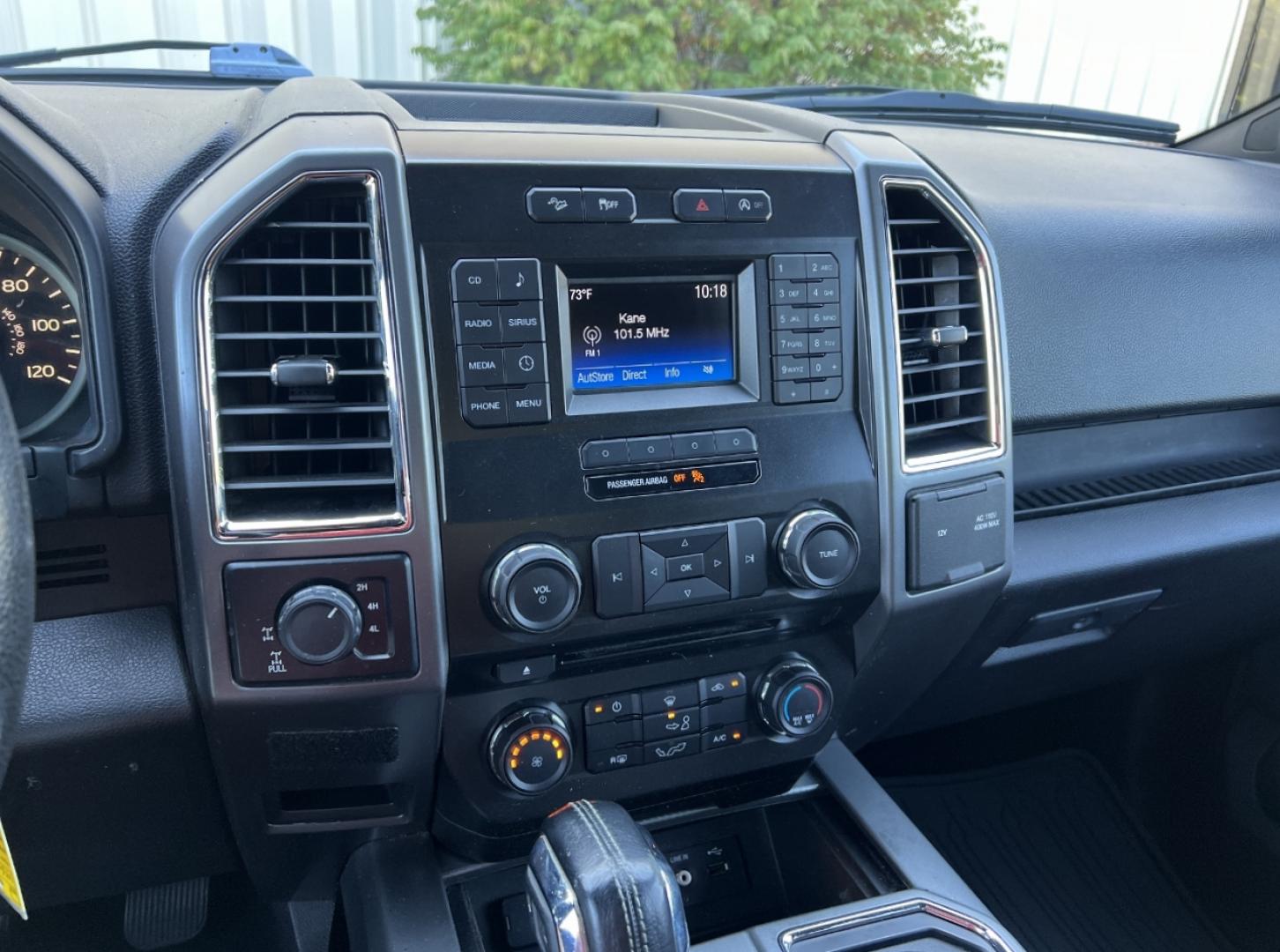 2015 BLACK /Black Ford F-150 XLT SuperCrew 6.5-ft. Bed 4WD (1FTEW1EP8FF) with an 2.7L V6 DOHC 24V engine, 6-Speed Automatic transmission, located at 2990 Old Orchard Rd., Jackson, MO, 63755, 37.354214, -89.612106 - 2015 Ford F-150 XLT 169xxx miles 4x4 2.7L V6 Automatic Backup Camera Bluetooth Cruise Power Windows/Locks/Mirrors We have financing available and we accept trades! Fill out a credit application on our website or come by today! If you have any questions give us a call at (573) 204-7777 or - Photo#25