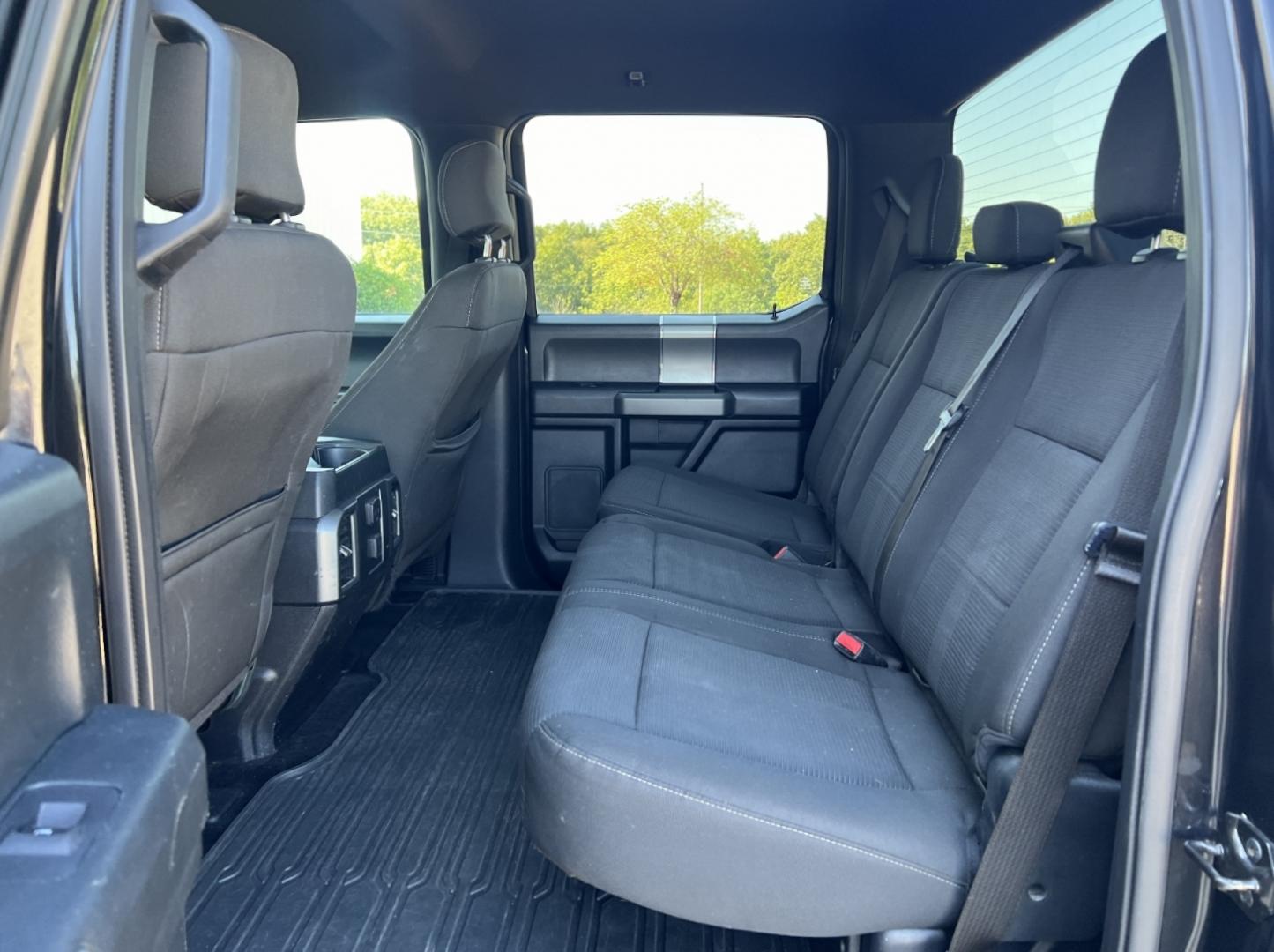 2015 BLACK /Black Ford F-150 XLT SuperCrew 6.5-ft. Bed 4WD (1FTEW1EP8FF) with an 2.7L V6 DOHC 24V engine, 6-Speed Automatic transmission, located at 2990 Old Orchard Rd., Jackson, MO, 63755, 37.354214, -89.612106 - 2015 Ford F-150 XLT 169xxx miles 4x4 2.7L V6 Automatic Backup Camera Bluetooth Cruise Power Windows/Locks/Mirrors We have financing available and we accept trades! Fill out a credit application on our website or come by today! If you have any questions give us a call at (573) 204-7777 or - Photo#18
