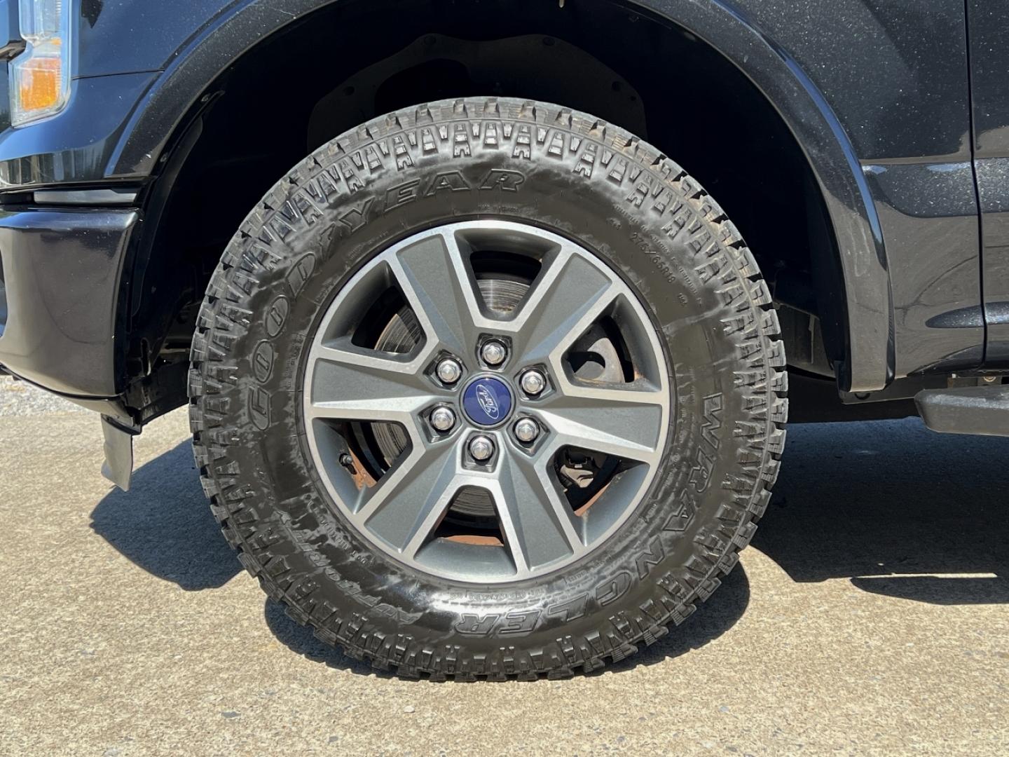2015 BLACK /Black Ford F-150 XLT SuperCrew 6.5-ft. Bed 4WD (1FTEW1EP8FF) with an 2.7L V6 DOHC 24V engine, 6-Speed Automatic transmission, located at 2990 Old Orchard Rd., Jackson, MO, 63755, 37.354214, -89.612106 - 2015 Ford F-150 XLT 169xxx miles 4x4 2.7L V6 Automatic Backup Camera Bluetooth Cruise Power Windows/Locks/Mirrors We have financing available and we accept trades! Fill out a credit application on our website or come by today! If you have any questions give us a call at (573) 204-7777 or - Photo#36