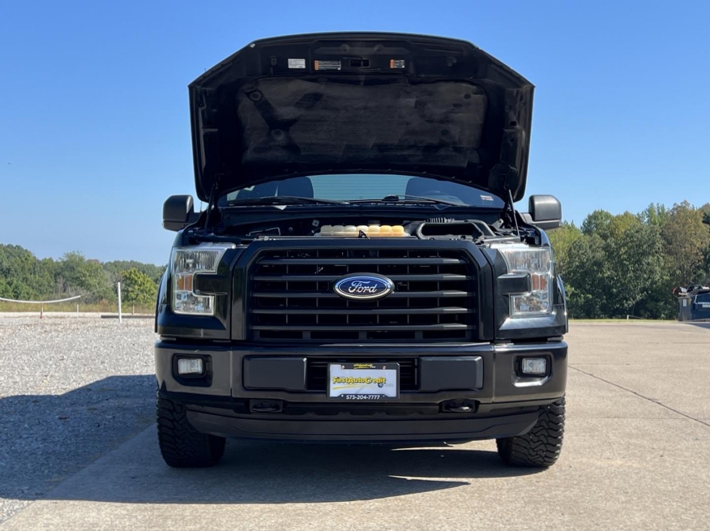 2015 BLACK /Black Ford F-150 XLT SuperCrew 6.5-ft. Bed 4WD (1FTEW1EP8FF) with an 2.7L V6 DOHC 24V engine, 6-Speed Automatic transmission, located at 2990 Old Orchard Rd., Jackson, MO, 63755, 37.354214, -89.612106 - 2015 Ford F-150 XLT 169xxx miles 4x4 2.7L V6 Automatic Backup Camera Bluetooth Cruise Power Windows/Locks/Mirrors We have financing available and we accept trades! Fill out a credit application on our website or come by today! If you have any questions give us a call at (573) 204-7777 or - Photo#34