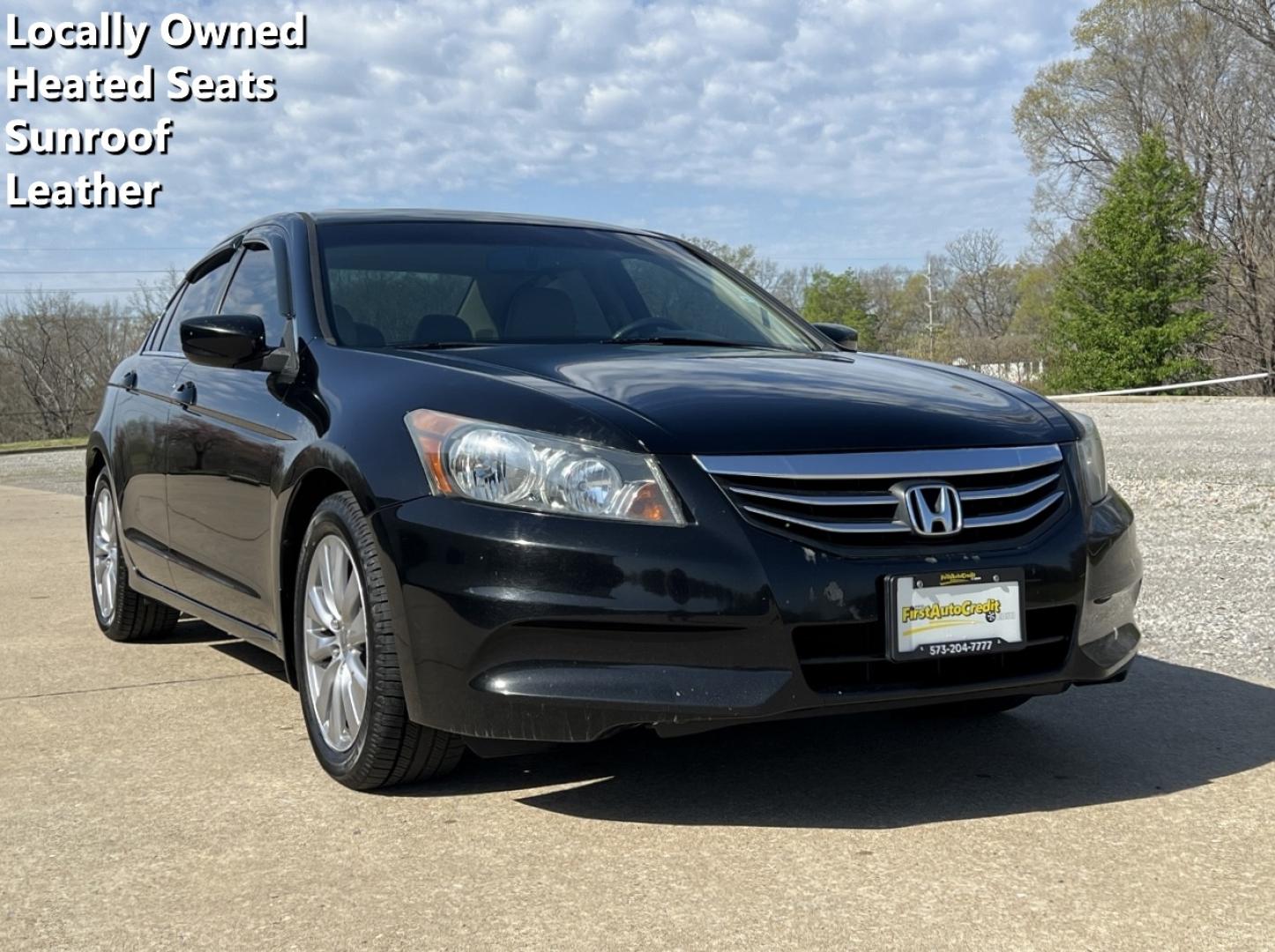 2012 BLACK /Tan Leather HONDA ACCORD EXL (1HGCP2F81CA) with an 2.4L 4 Cyl. engine, Automatic transmission, located at 506 S. Kingshighway, Cape Girardeau, MO, 63703, 37.294994, -89.556206 - 2012 Honda Accord EX-L 189xxx miles Front Wheel Drive 2.4L 4 Cyl. Automatic Leather Power Driver Seat Heated Seats Sunroof Cruise Power Windows/Locks/Mirrors We have financing available and we accept trades! Fill out a credit application on our website or come by today! If you have any q - Photo#0