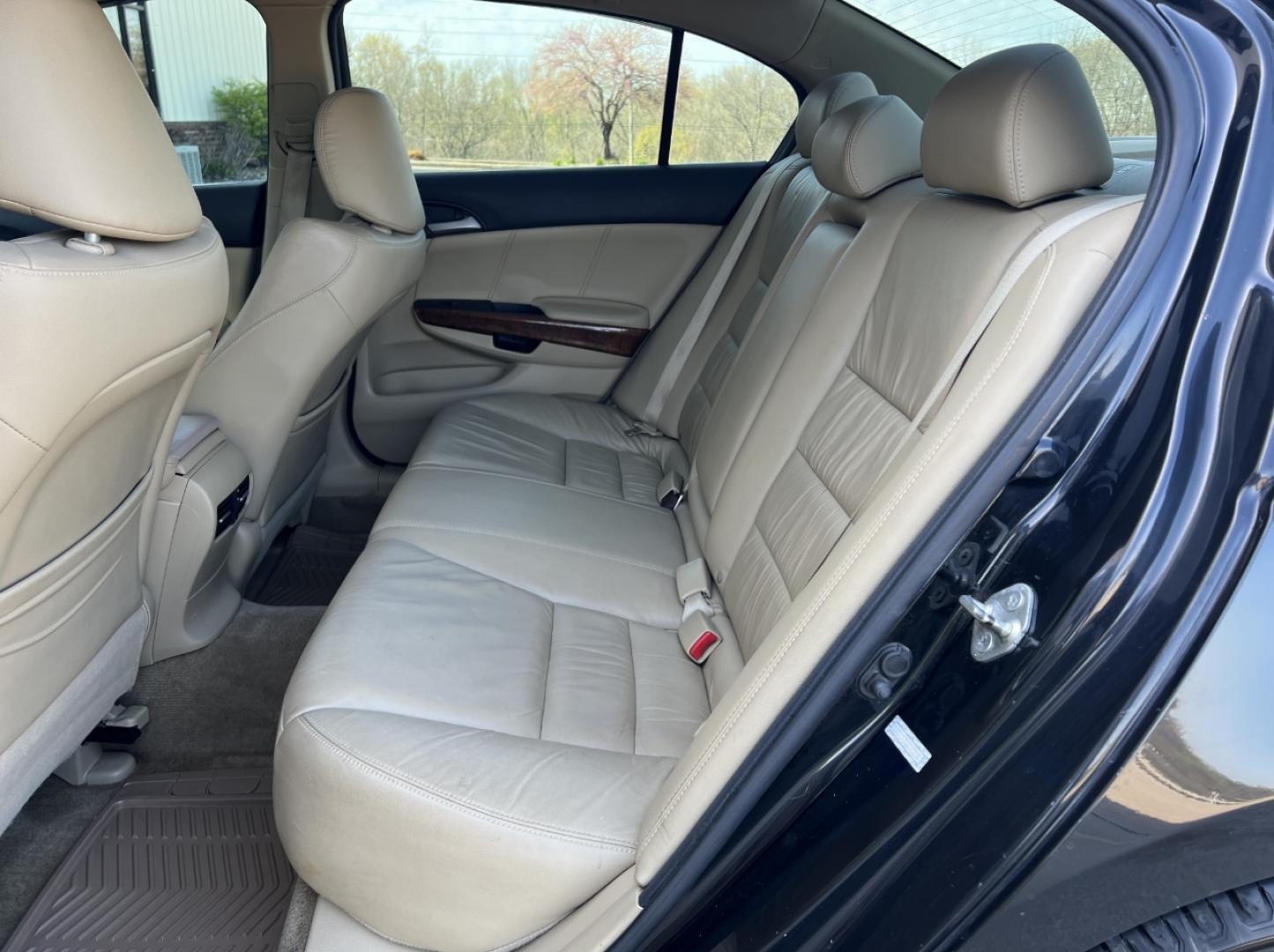 2012 BLACK /Tan Leather HONDA ACCORD EXL (1HGCP2F81CA) with an 2.4L 4 Cyl. engine, Automatic transmission, located at 506 S. Kingshighway, Cape Girardeau, MO, 63703, 37.294994, -89.556206 - 2012 Honda Accord EX-L 189xxx miles Front Wheel Drive 2.4L 4 Cyl. Automatic Leather Power Driver Seat Heated Seats Sunroof Cruise Power Windows/Locks/Mirrors We have financing available and we accept trades! Fill out a credit application on our website or come by today! If you have any q - Photo#16