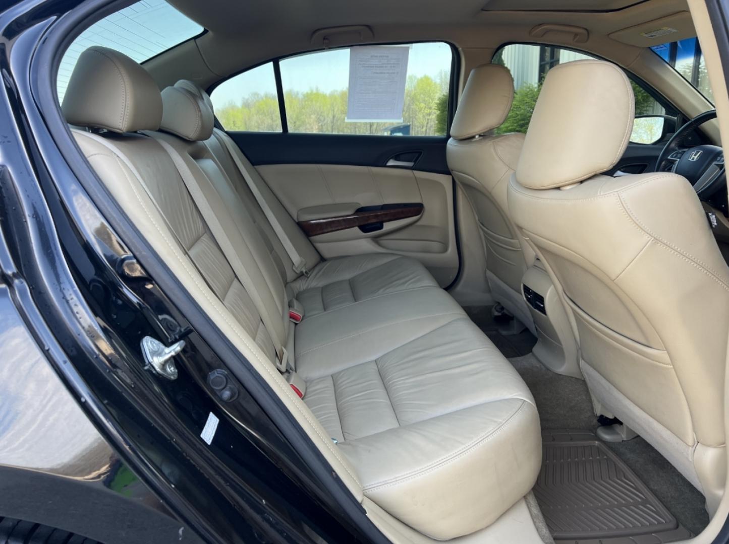 2012 BLACK /Tan Leather HONDA ACCORD EXL (1HGCP2F81CA) with an 2.4L 4 Cyl. engine, Automatic transmission, located at 506 S. Kingshighway, Cape Girardeau, MO, 63703, 37.294994, -89.556206 - 2012 Honda Accord EX-L 189xxx miles Front Wheel Drive 2.4L 4 Cyl. Automatic Leather Power Driver Seat Heated Seats Sunroof Cruise Power Windows/Locks/Mirrors We have financing available and we accept trades! Fill out a credit application on our website or come by today! If you have any q - Photo#17