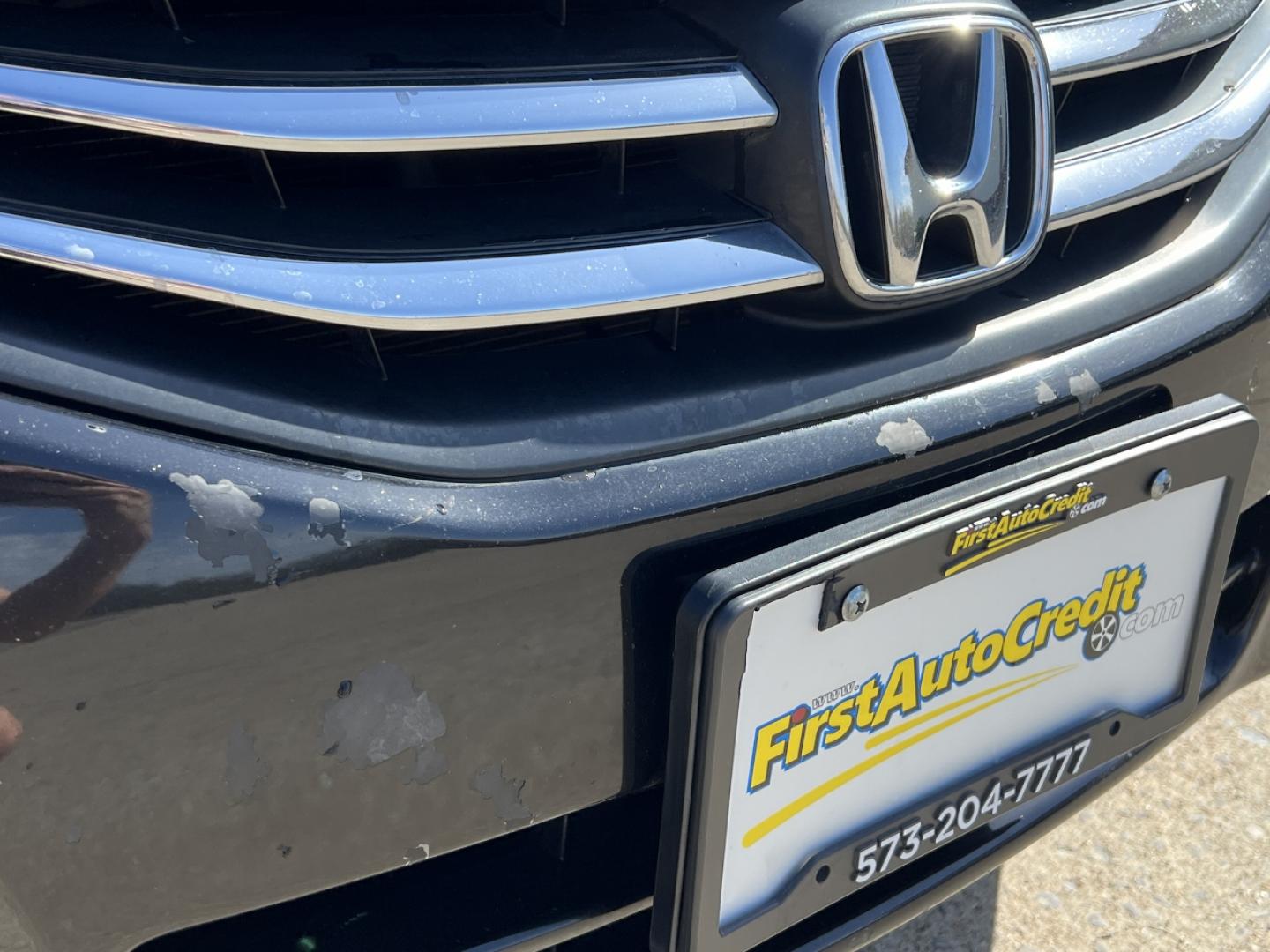 2012 BLACK /Tan Leather HONDA ACCORD EXL (1HGCP2F81CA) with an 2.4L 4 Cyl. engine, Automatic transmission, located at 506 S. Kingshighway, Cape Girardeau, MO, 63703, 37.294994, -89.556206 - 2012 Honda Accord EX-L 189xxx miles Front Wheel Drive 2.4L 4 Cyl. Automatic Leather Power Driver Seat Heated Seats Sunroof Cruise Power Windows/Locks/Mirrors We have financing available and we accept trades! Fill out a credit application on our website or come by today! If you have any q - Photo#36