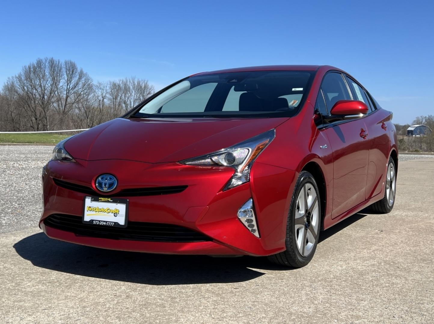 2017 RED /Black Leather Toyota Prius Three (JTDKARFUXH3) with an 1.8L 4 Cyl. HYBRID engine, CVT transmission, located at 2990 Old Orchard Rd., Jackson, MO, 63755, 37.354214, -89.612106 - 2017 Toyota Prius Three Local 1-Owner Only 62xxx miles Front Wheel Drive 1.8L 4 Cyl. Hybrid Automatic Leather Navigation Backup Camera Bluetooth Cruise Power Windows/Locks/Mirrors We have financing available and we accept trades! Fill out a credit application on our website or come by to - Photo#4