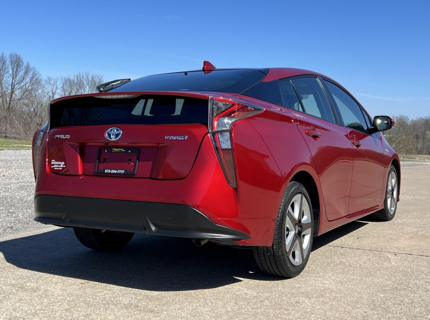 2017 RED /Black Leather Toyota Prius Three (JTDKARFUXH3) with an 1.8L 4 Cyl. HYBRID engine, CVT transmission, located at 2990 Old Orchard Rd., Jackson, MO, 63755, 37.354214, -89.612106 - 2017 Toyota Prius Three Local 1-Owner Only 62xxx miles Front Wheel Drive 1.8L 4 Cyl. Hybrid Automatic Leather Navigation Backup Camera Bluetooth Cruise Power Windows/Locks/Mirrors We have financing available and we accept trades! Fill out a credit application on our website or come by to - Photo#7